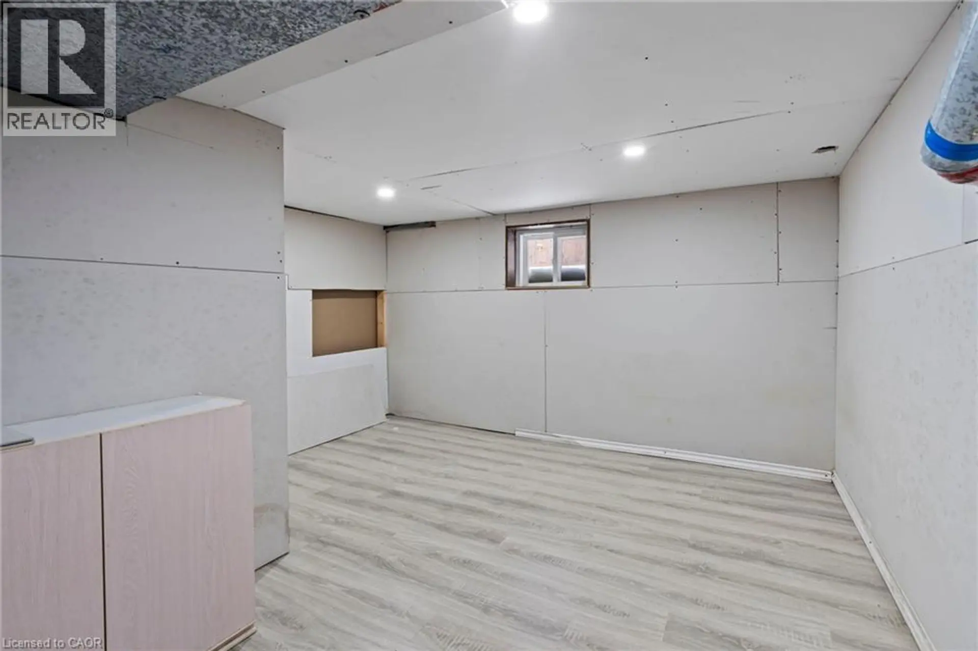 5292 BRIDGE Street - Image 13