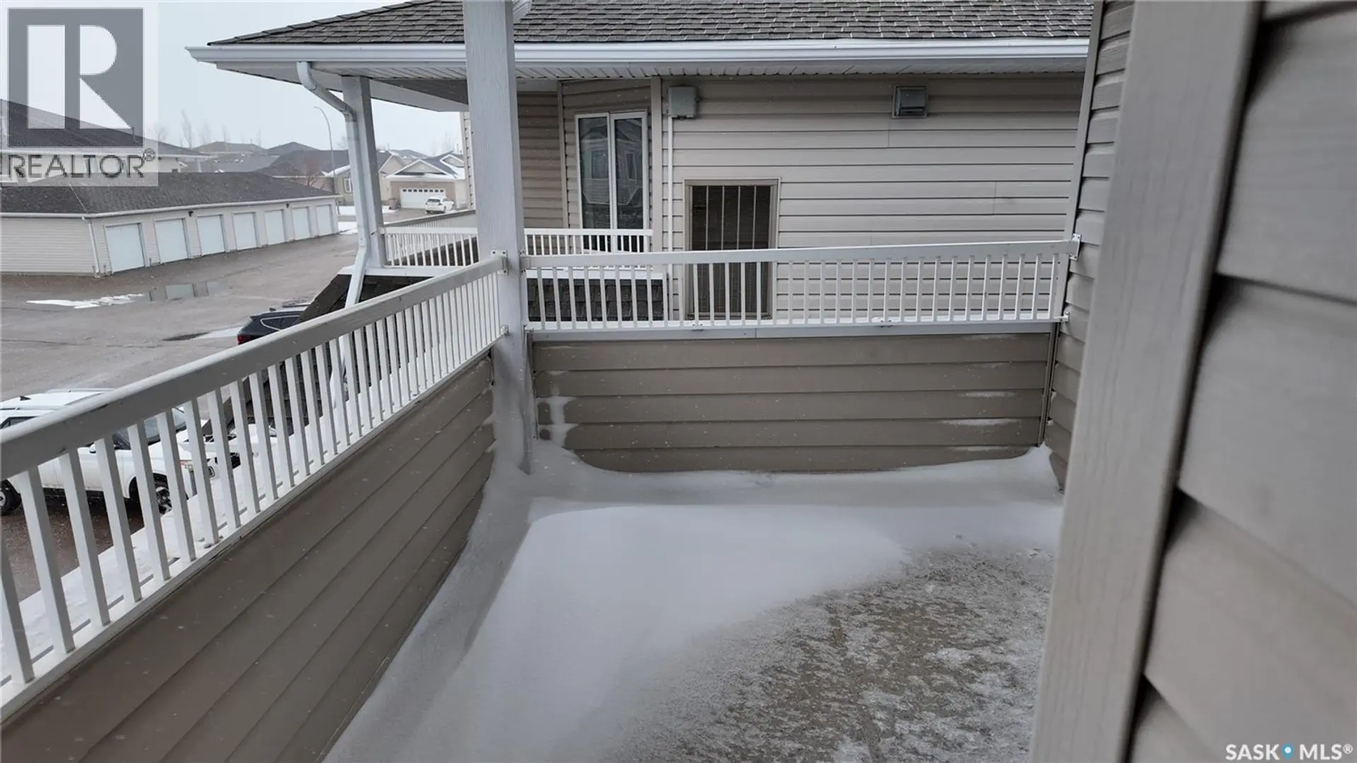#4128 BUCKINGHAM DRIVE - Image 16