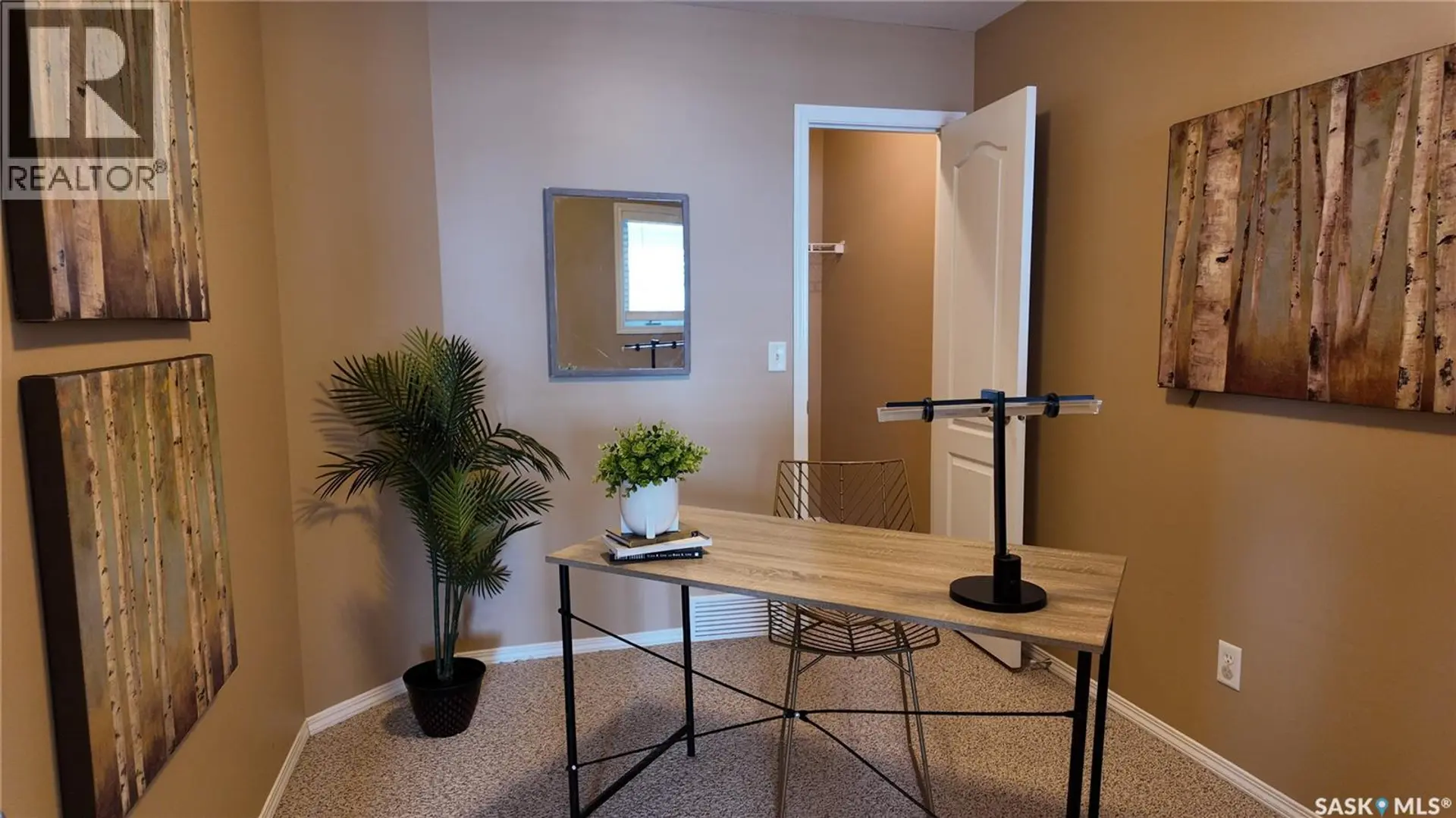 #4128 BUCKINGHAM DRIVE - Image 4