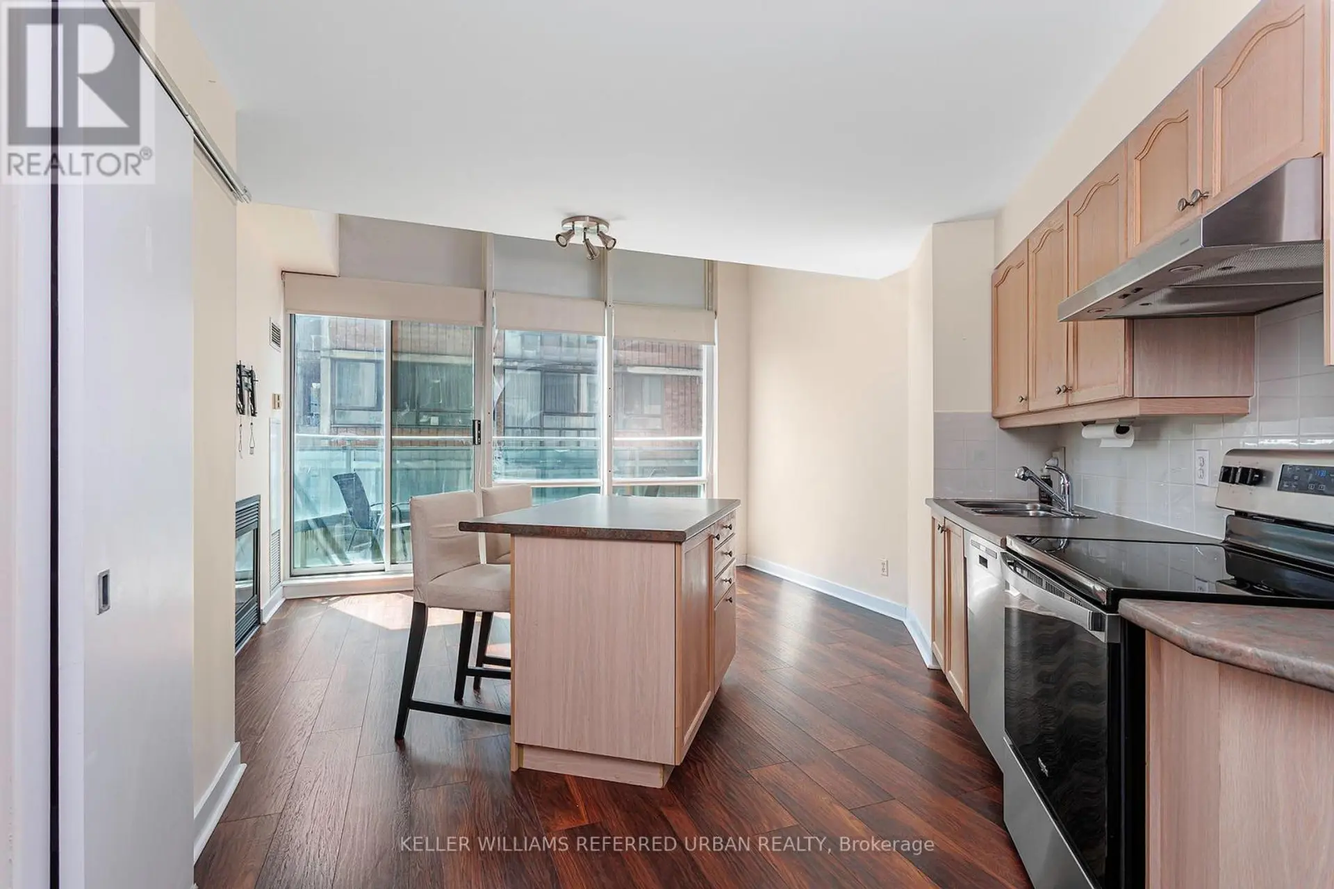 #514 77 LOMBARD STREET - Image 5
