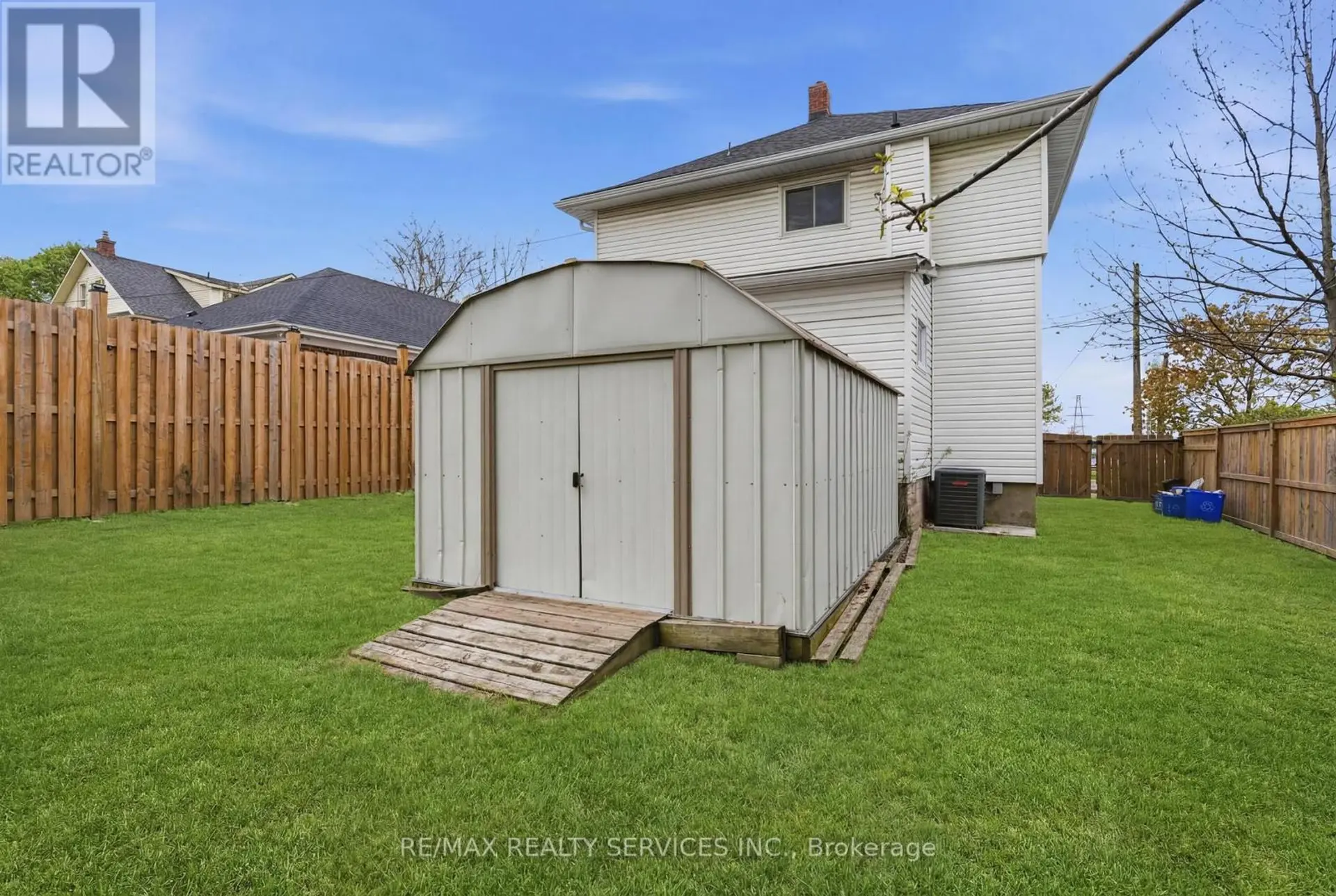 5292 BRIDGE STREET - Image 18