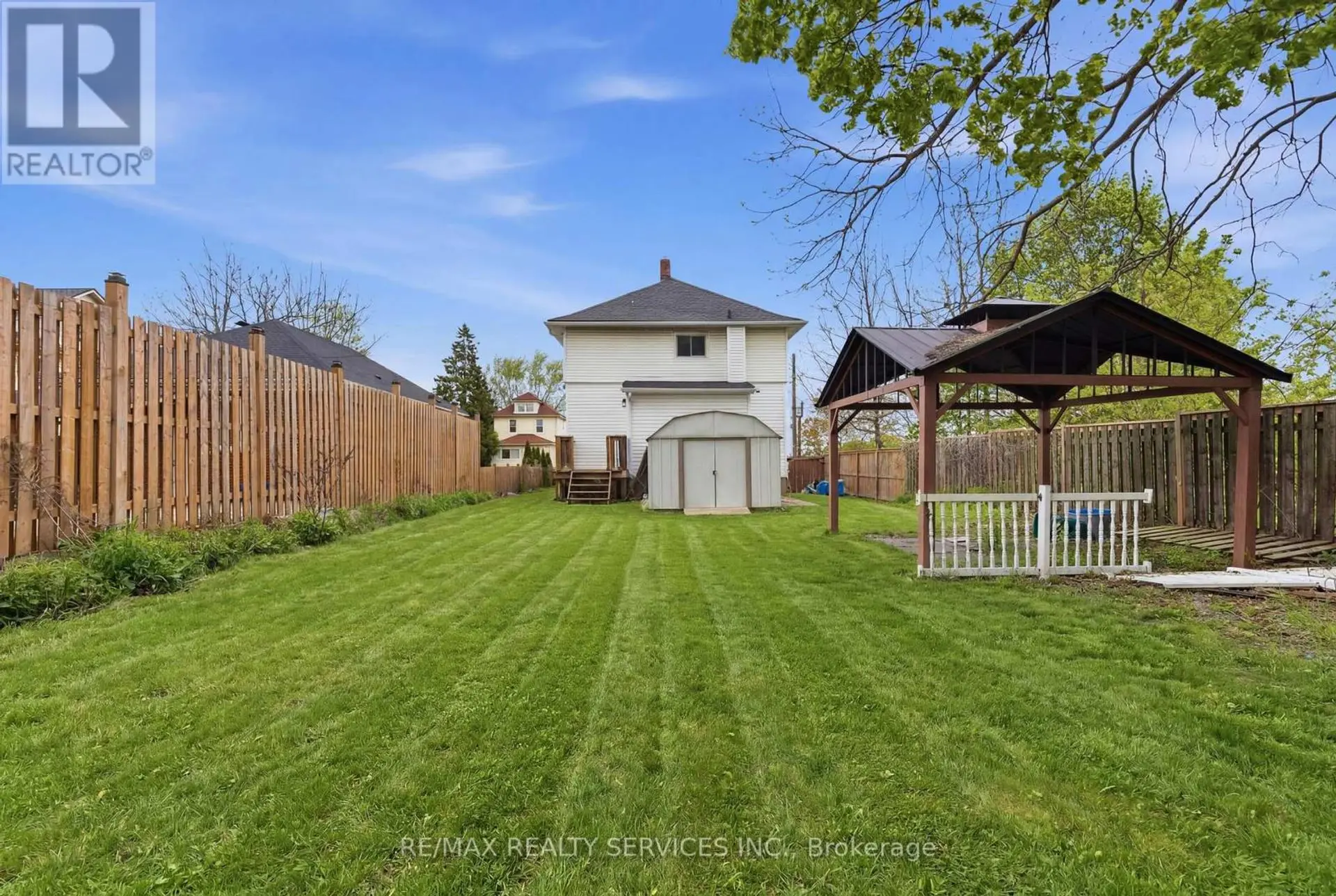 5292 BRIDGE STREET - Image 17