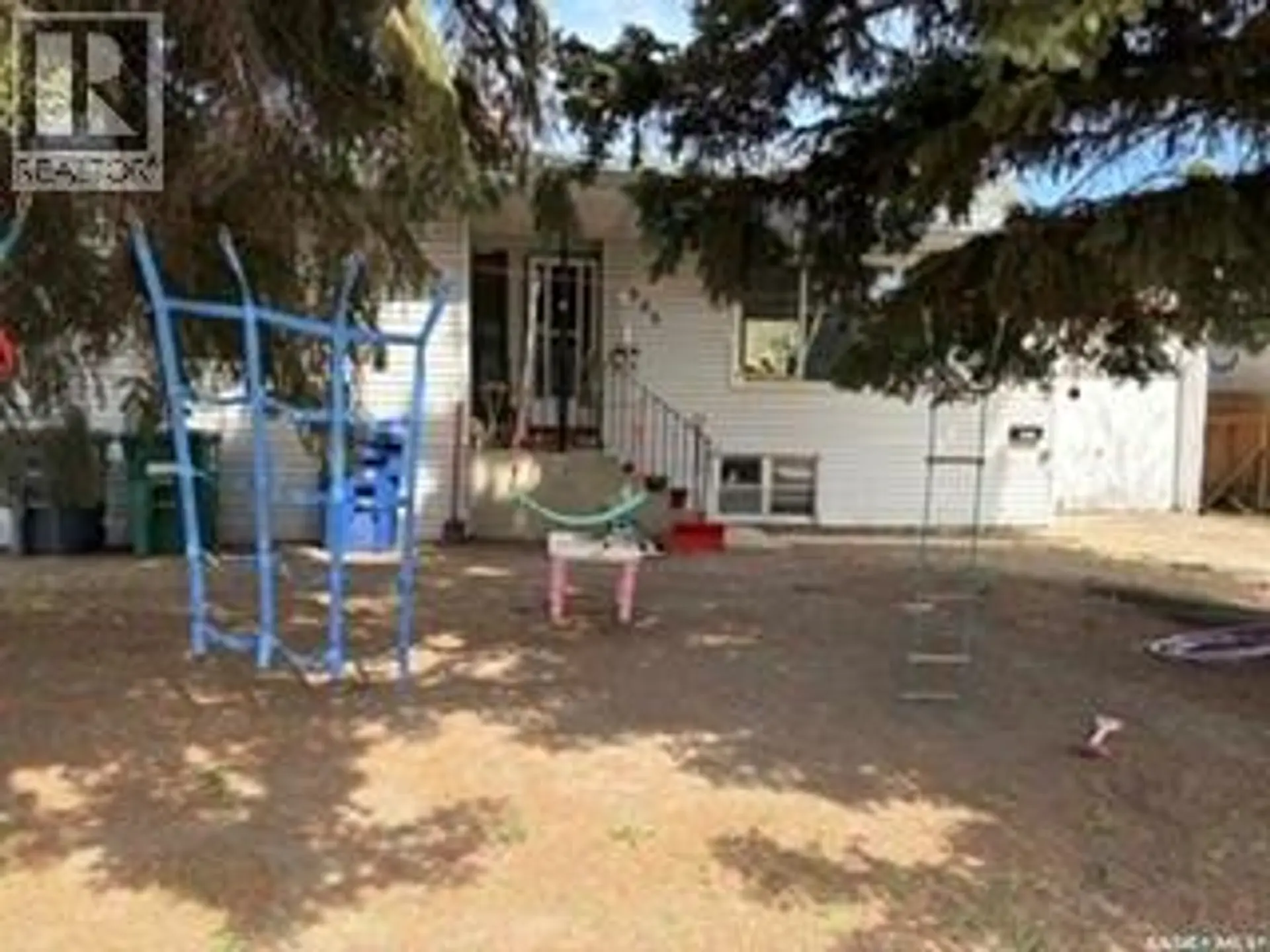 1323 Main STREET - Image 2
