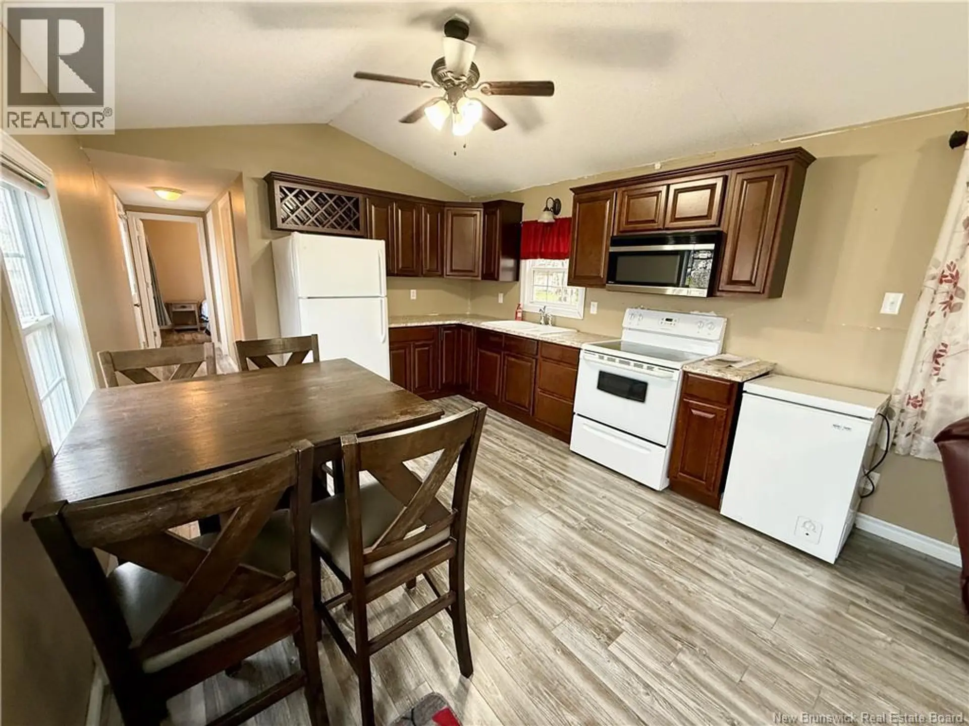 224 Birchgrove Drive - Image 5