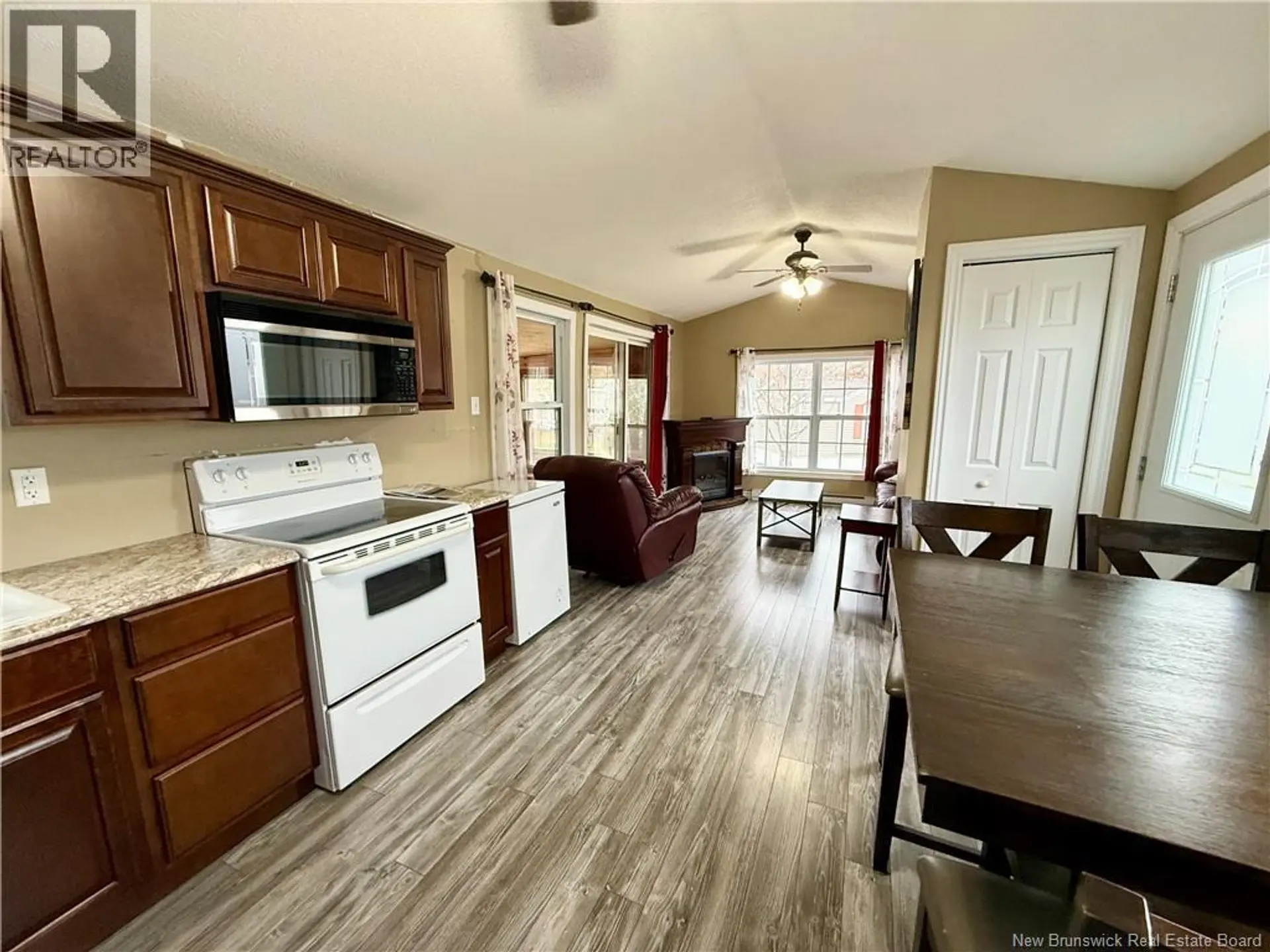 224 Birchgrove Drive - Image 7