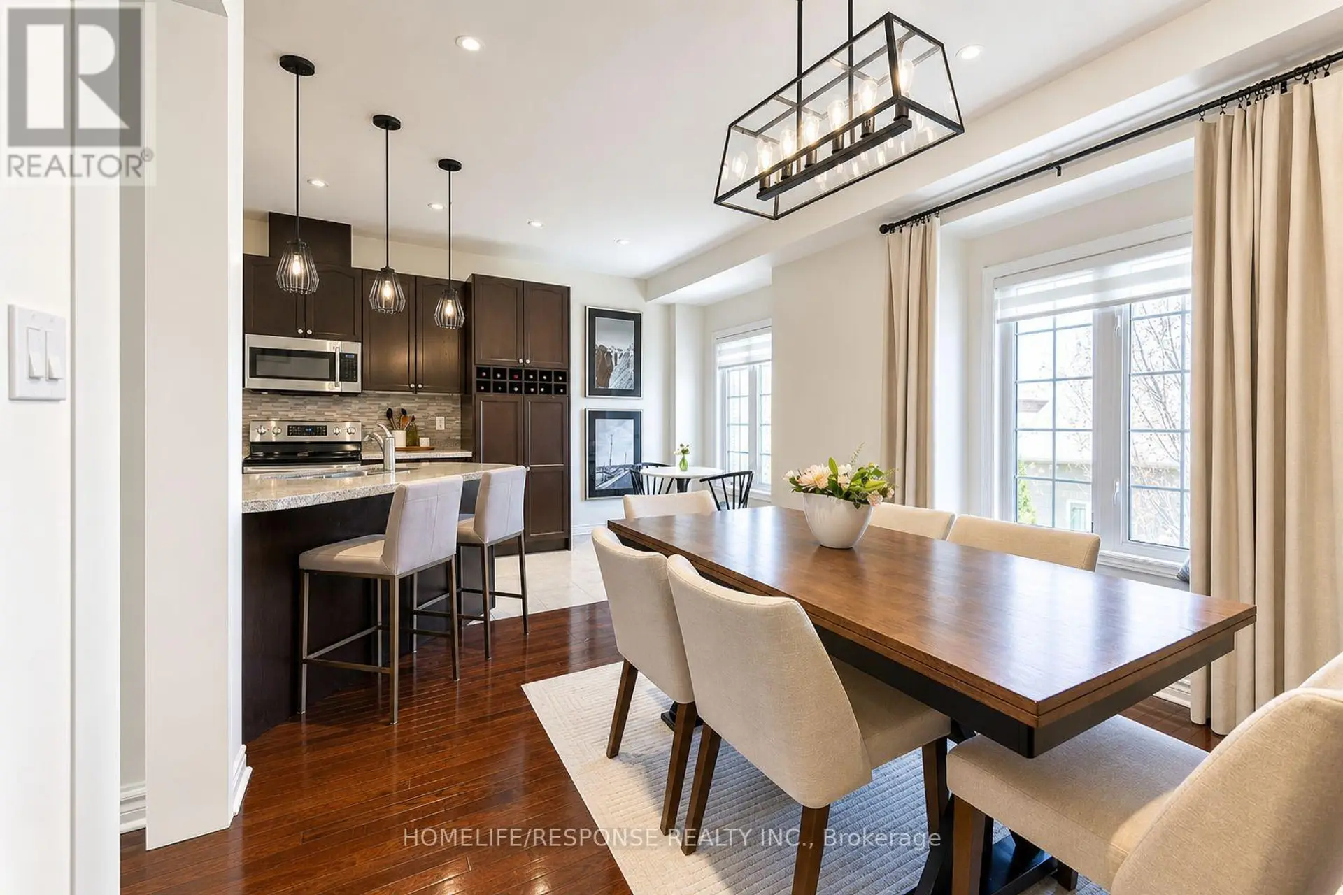 #UNIT 8 15 OLD COLONY ROAD - Image 8