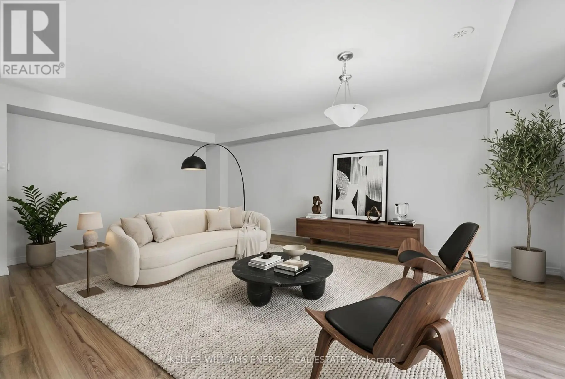 67 TABARET CRESCENT - Image 6