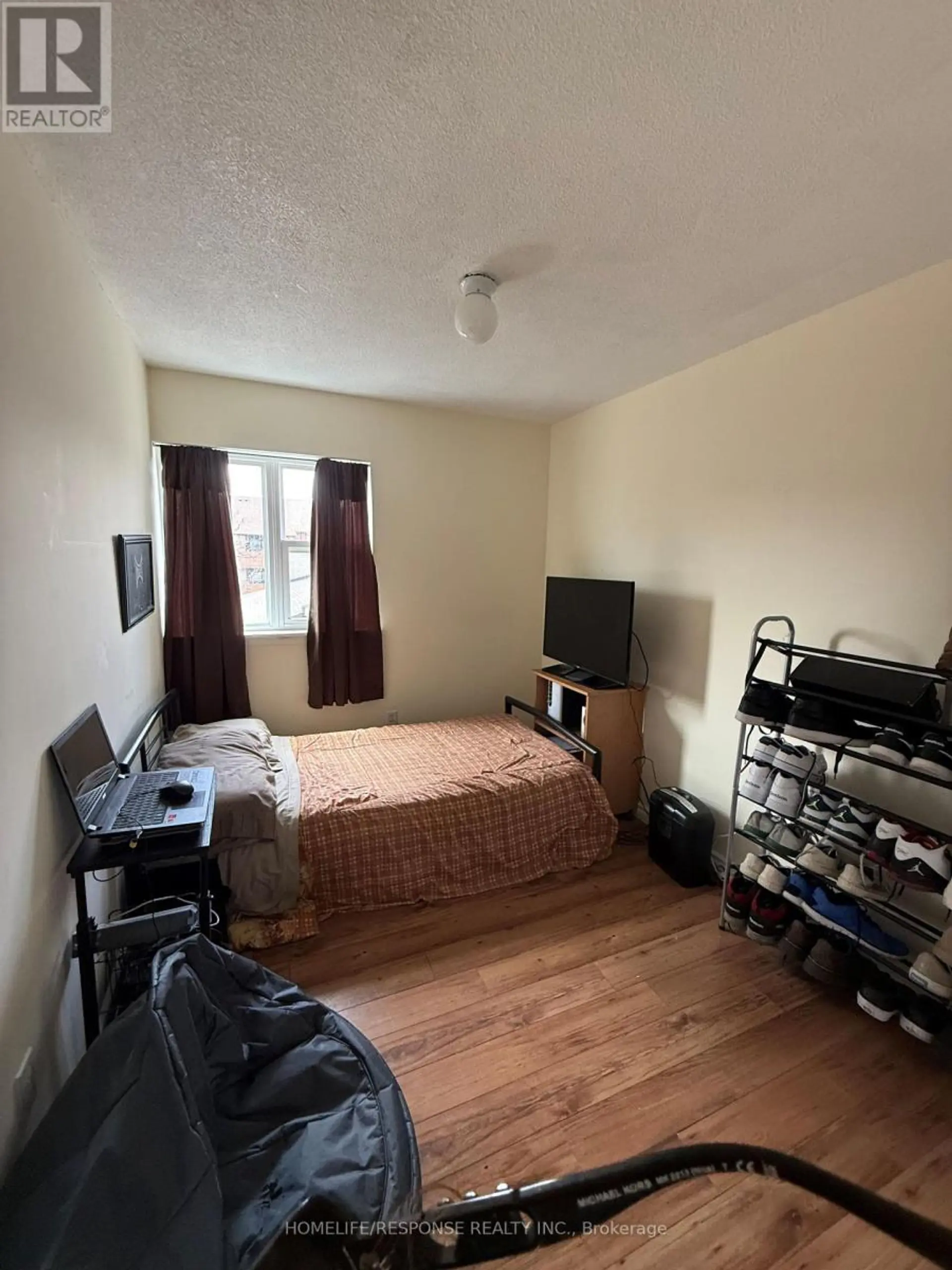 #158 1055 DUNDAS STREET E - Image 11
