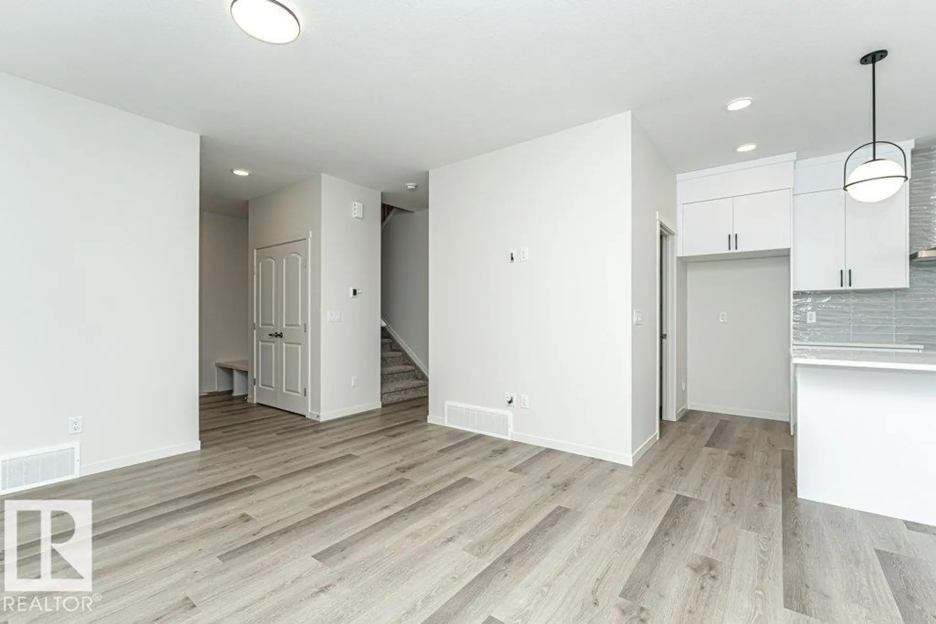 2308 160 ST SW - Image 9