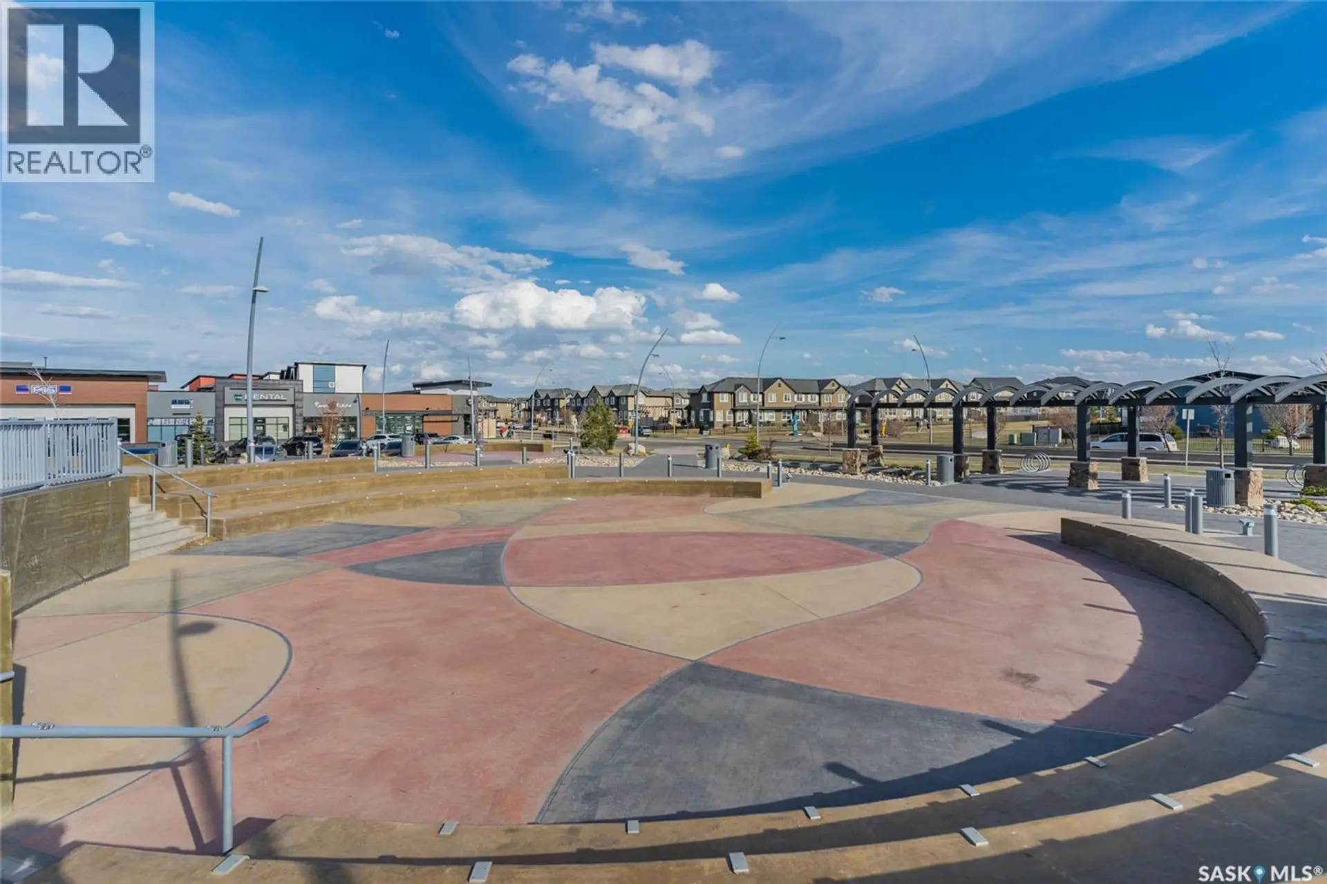 #218 223 Evergreen SQUARE - Image 20