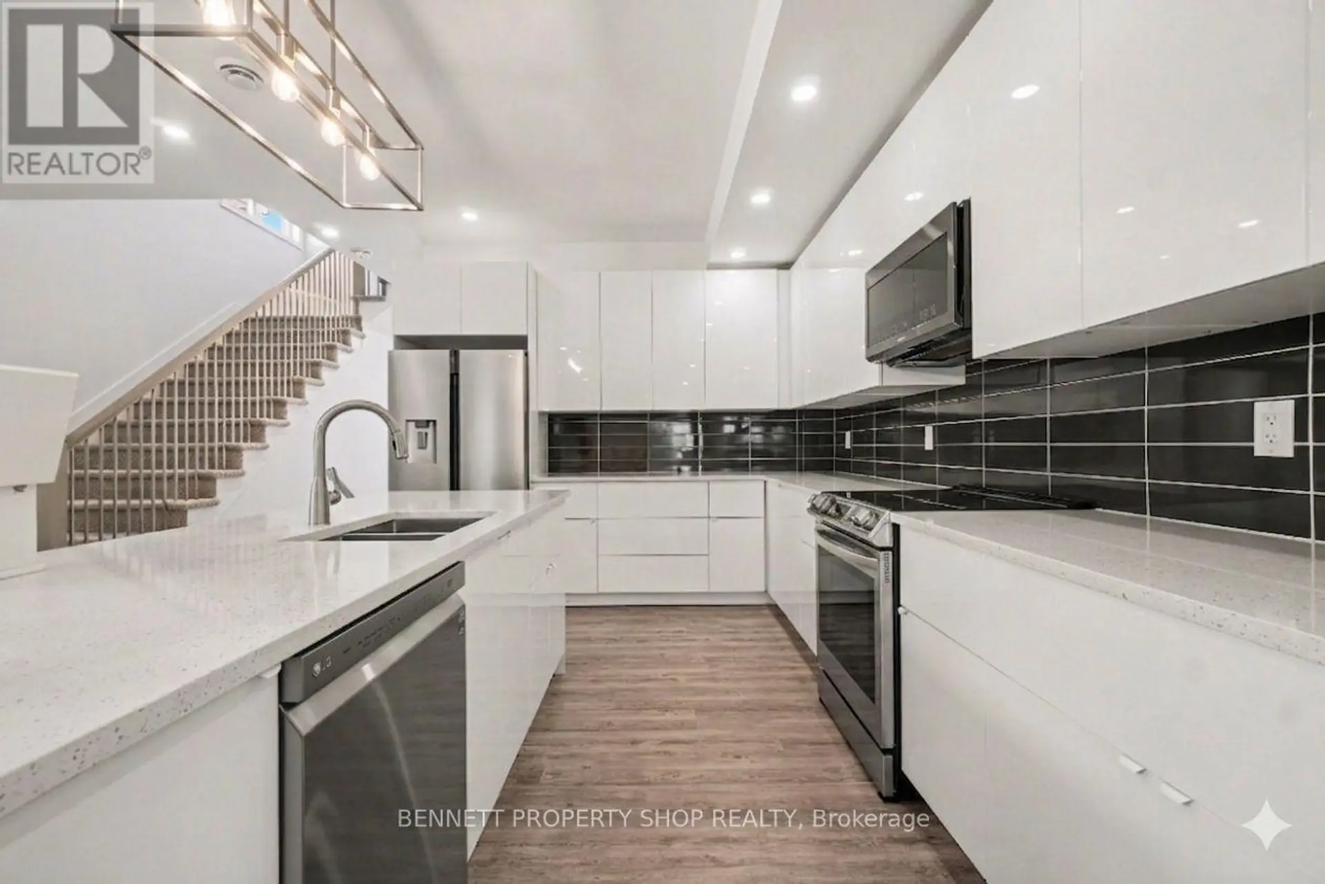 1227 RIDGEMONT AVENUE - Image 3