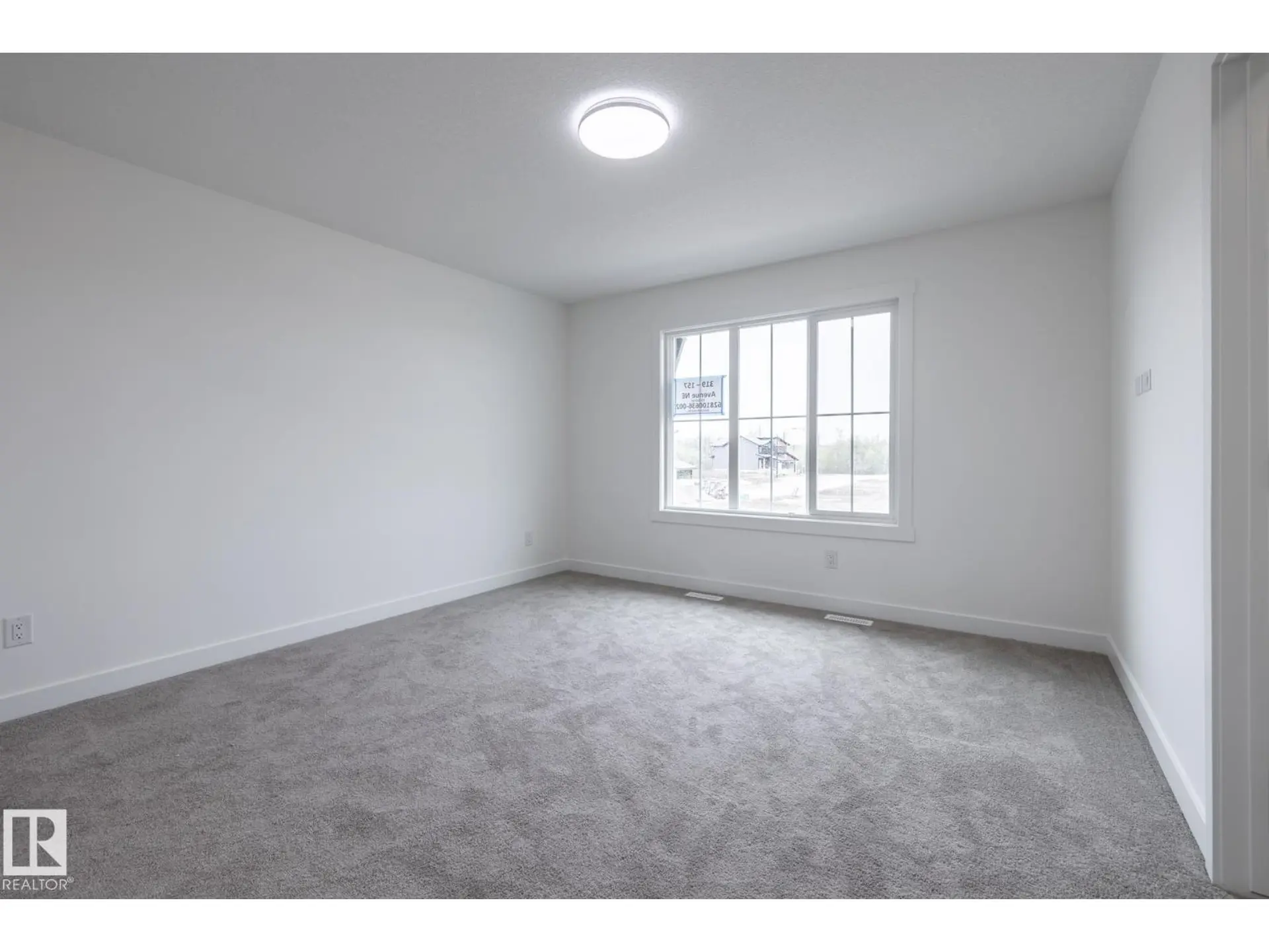 319 157 AV NE - Image 6