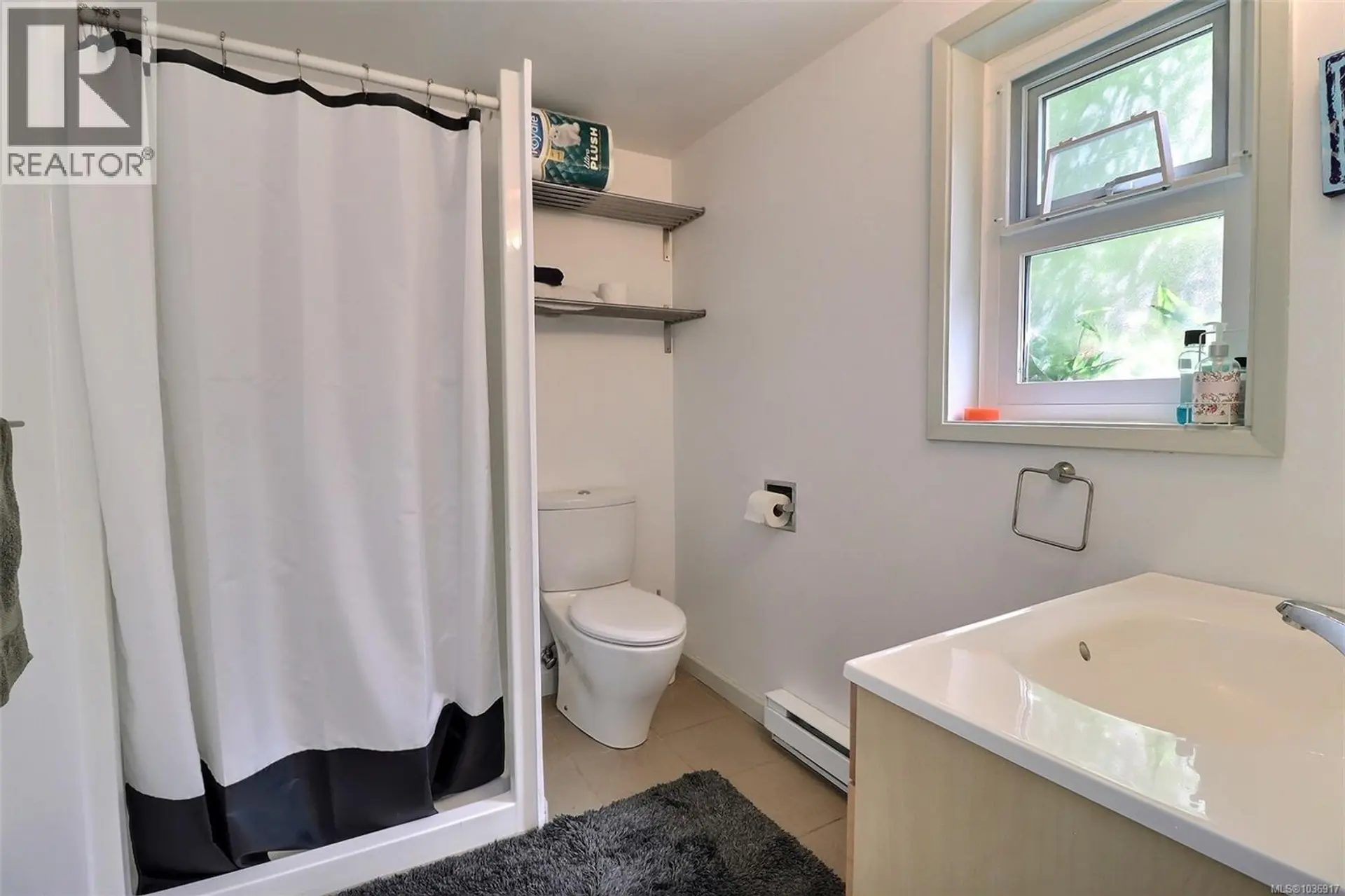 2128 Calais Rd - Image 16