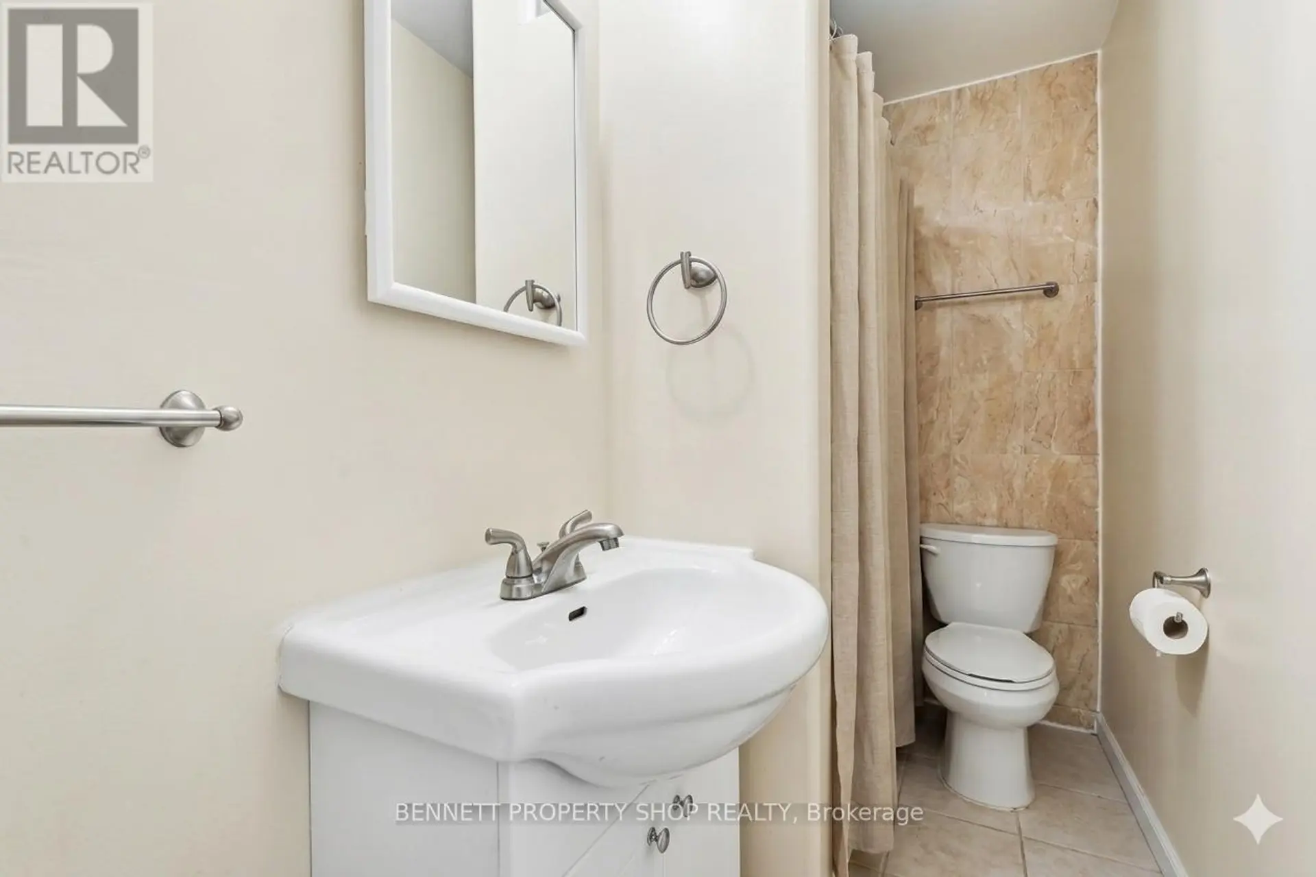 136 GLENORA STREET - Image 9