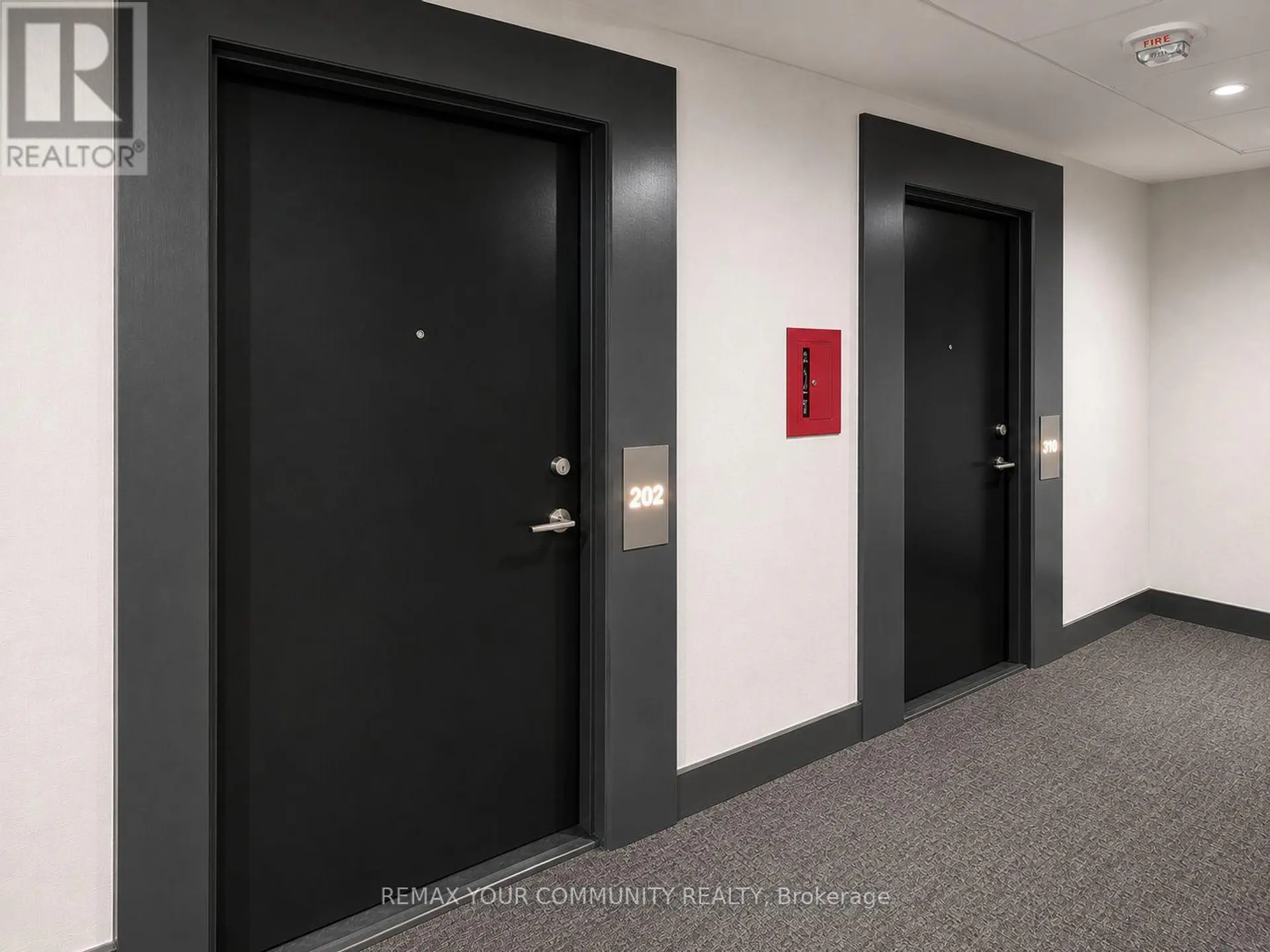 #202W 3 ROSEWATER STREET - Image 3