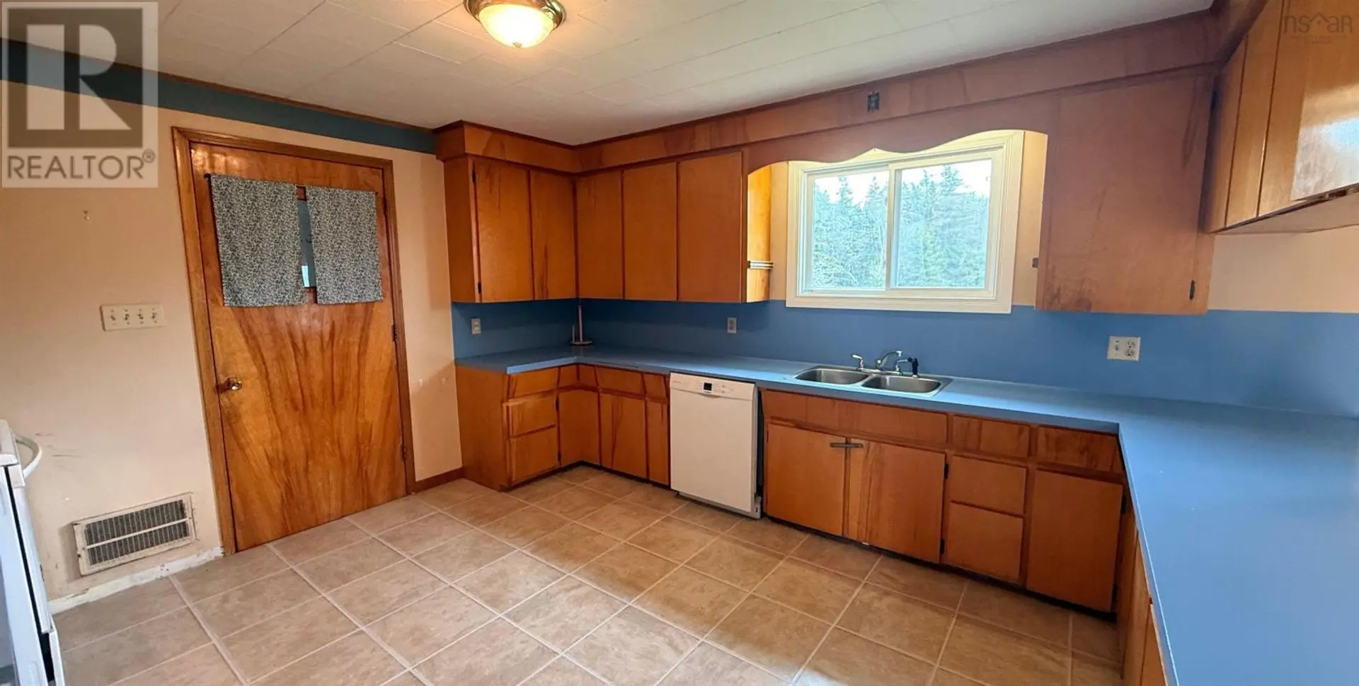 2288 Highway 1 - Image 2