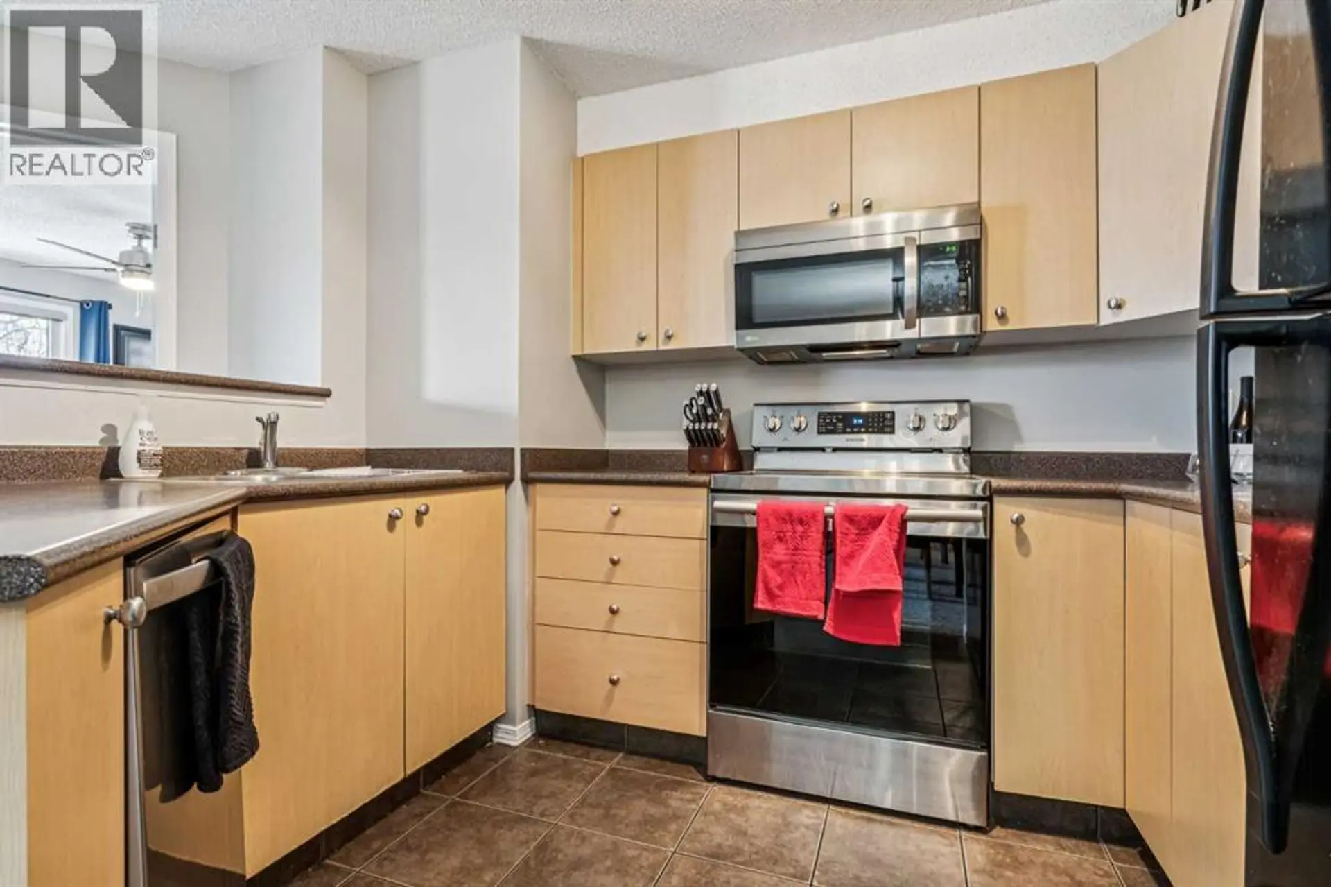 #2211 2371 Eversyde Avenue SW - Image 5