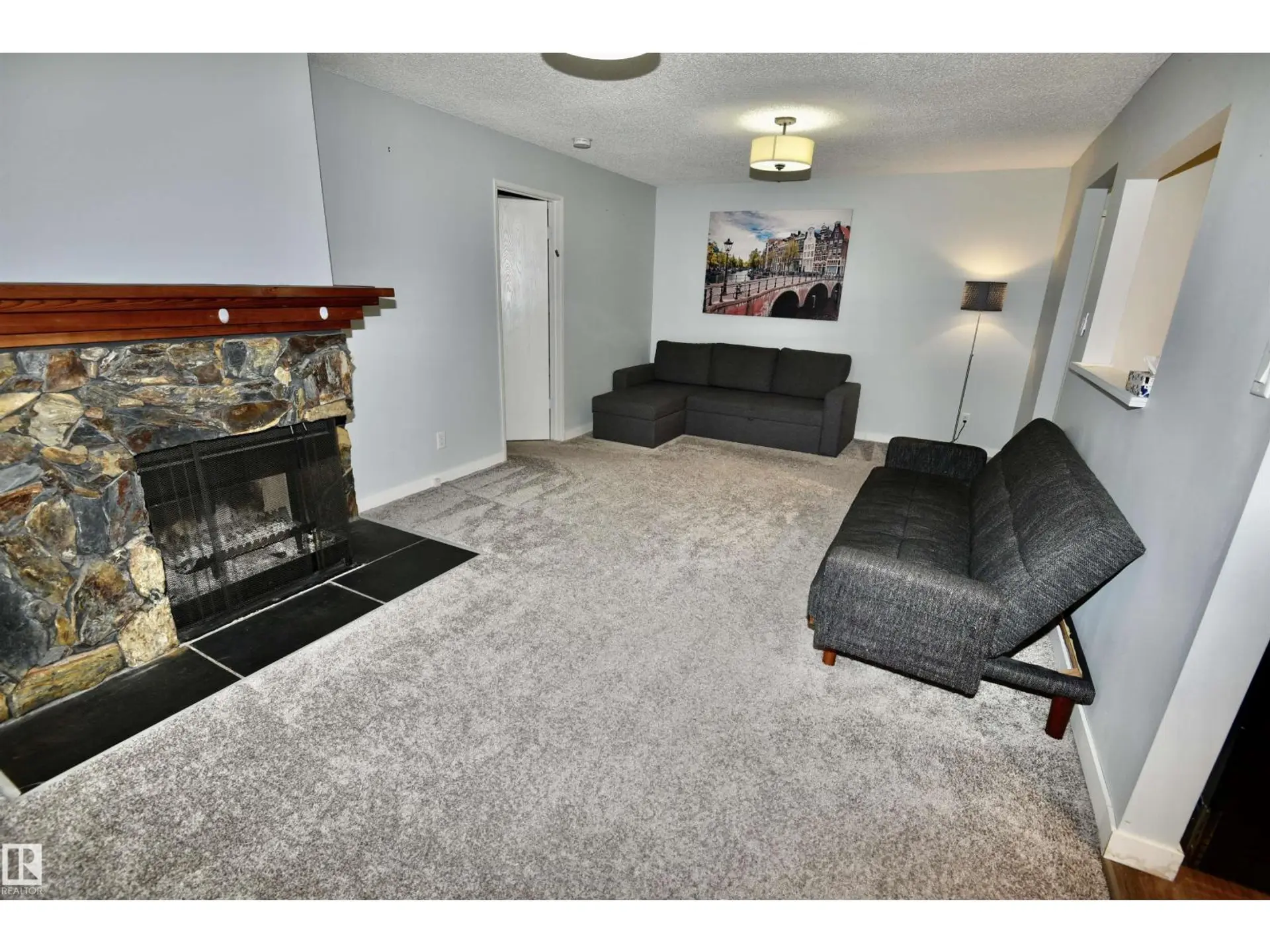 #21 10160 119 ST NW NW - Image 3