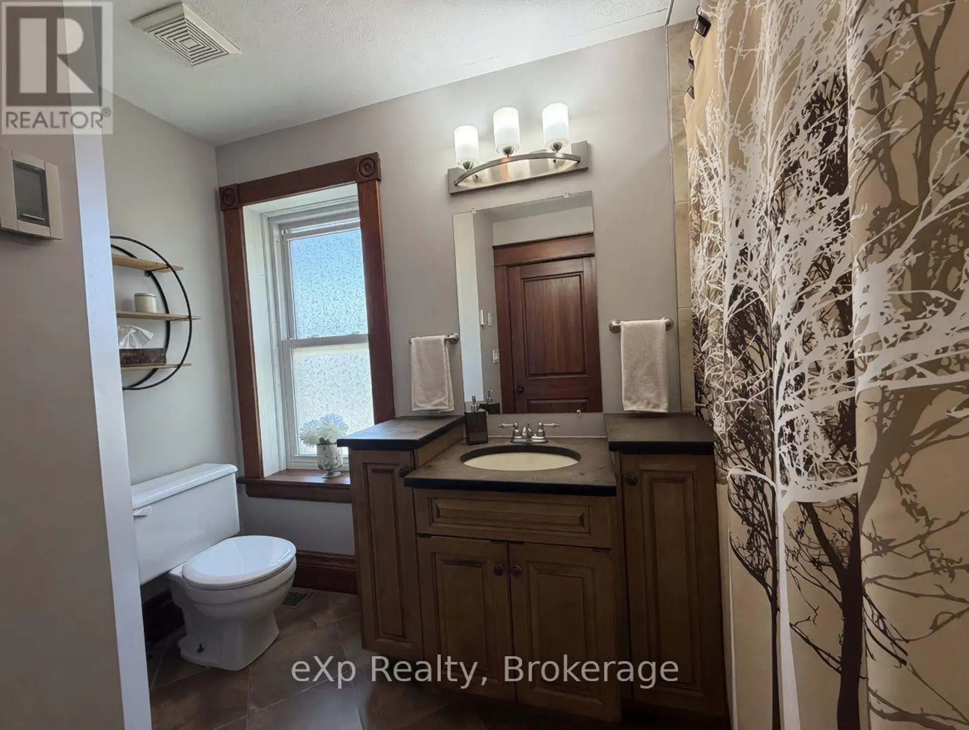 625 GIBSON STREET - Image 11