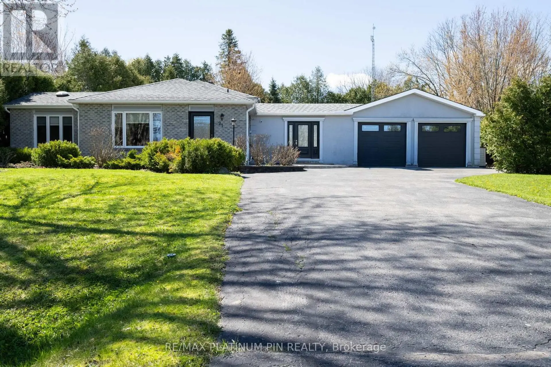 21 LONGFIELD DRIVE - Image 1