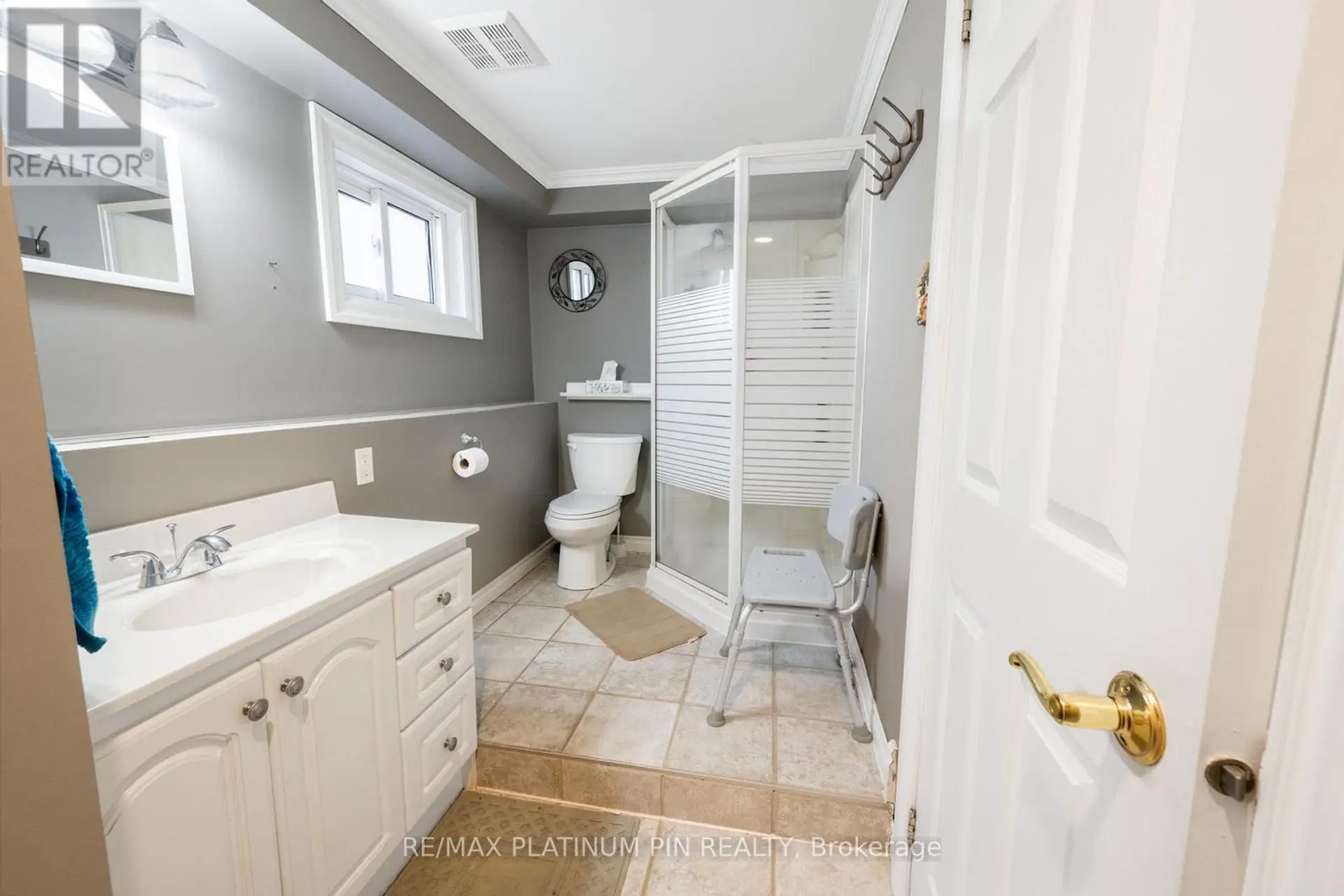 21 LONGFIELD DRIVE - Image 10