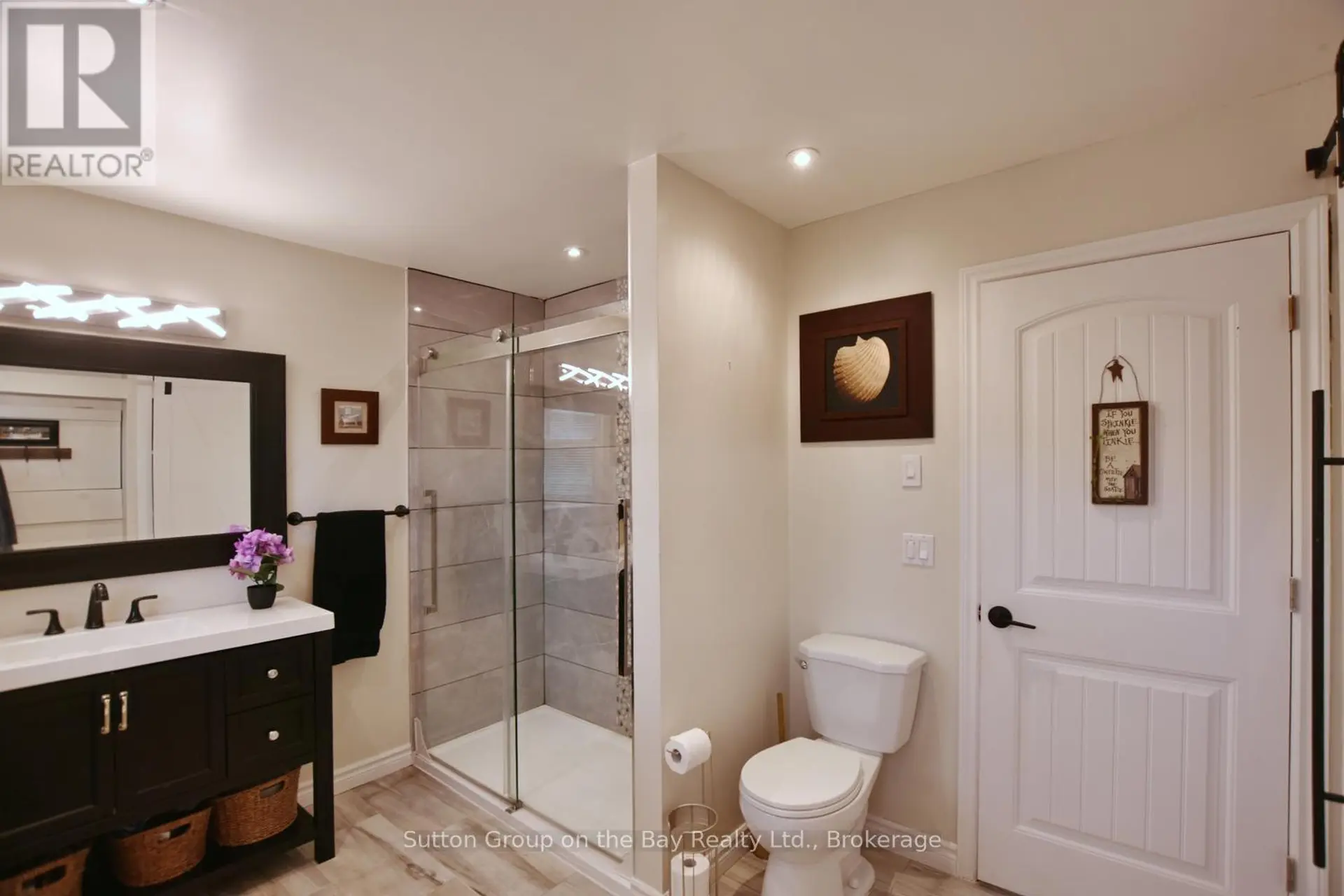 238 MCCREA DRIVE - Image 15