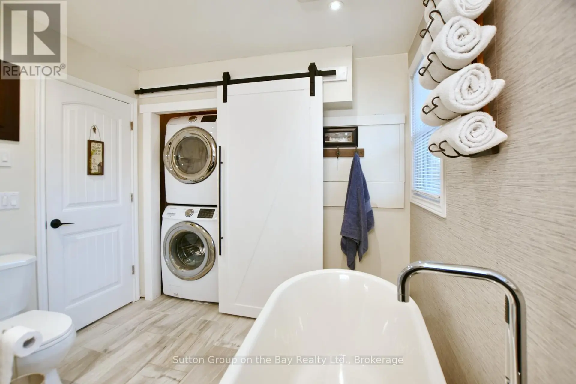 238 MCCREA DRIVE - Image 16