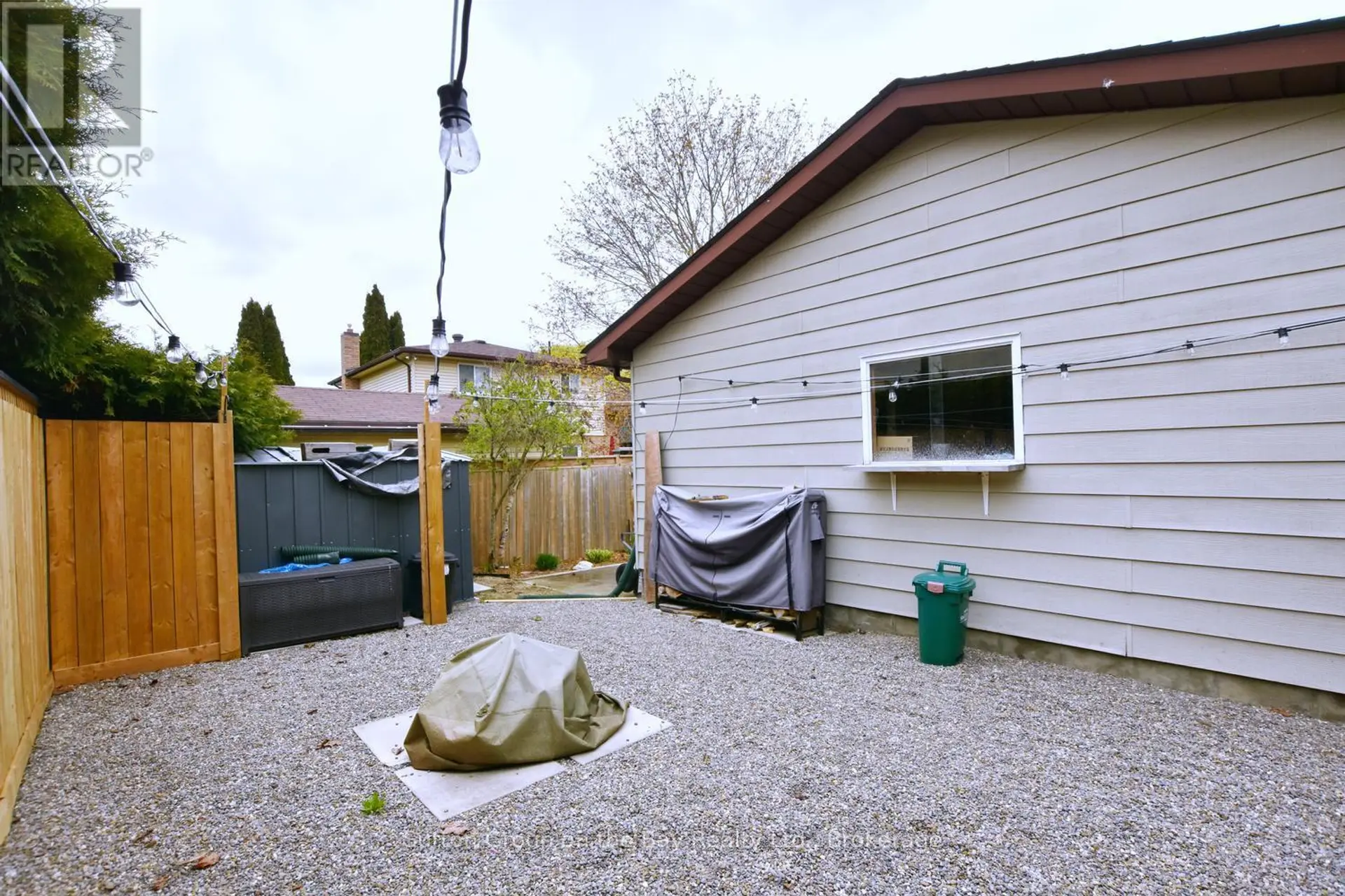 238 MCCREA DRIVE - Image 20