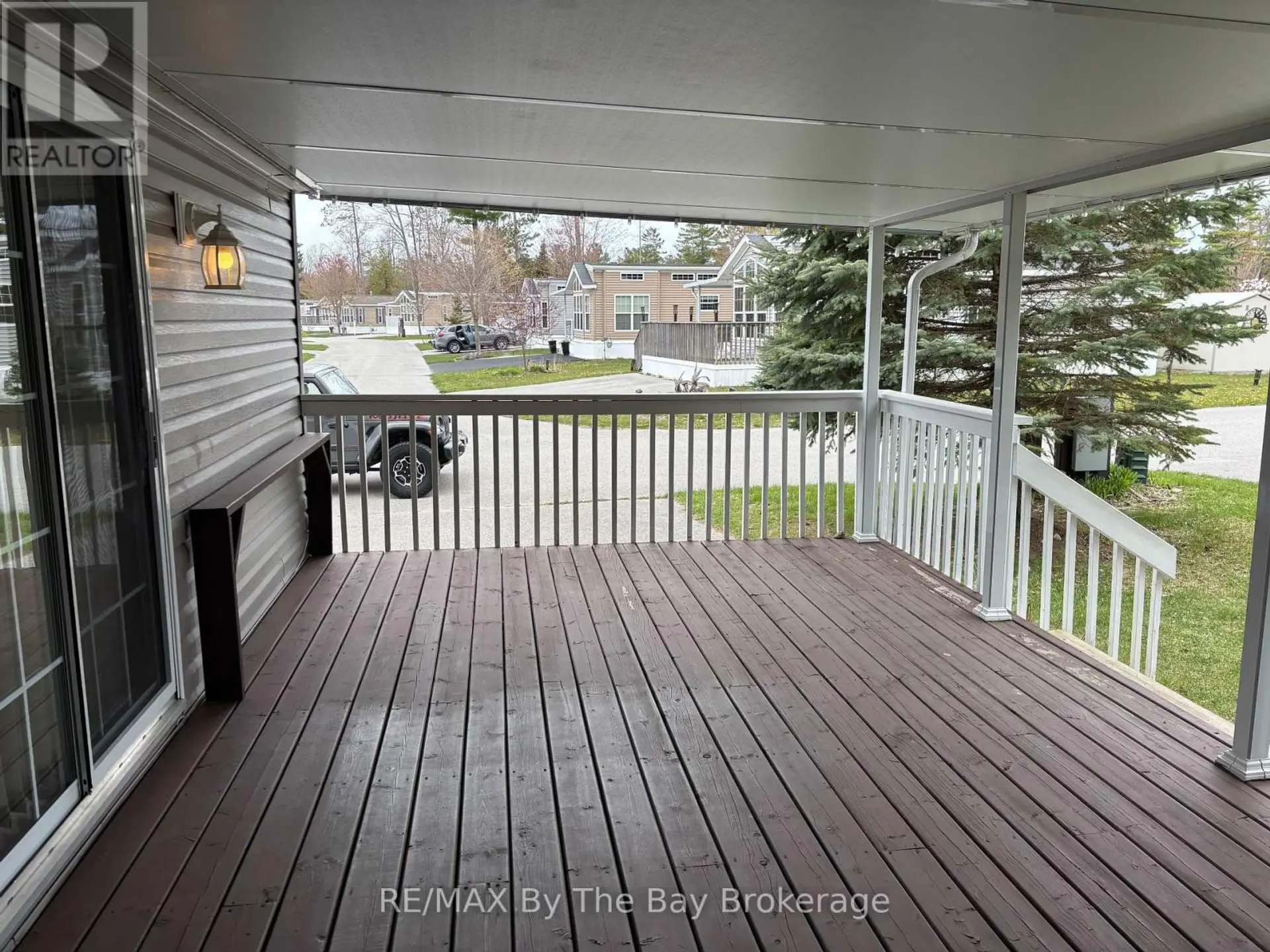 83 MADAWASKA TRAIL - Image 14