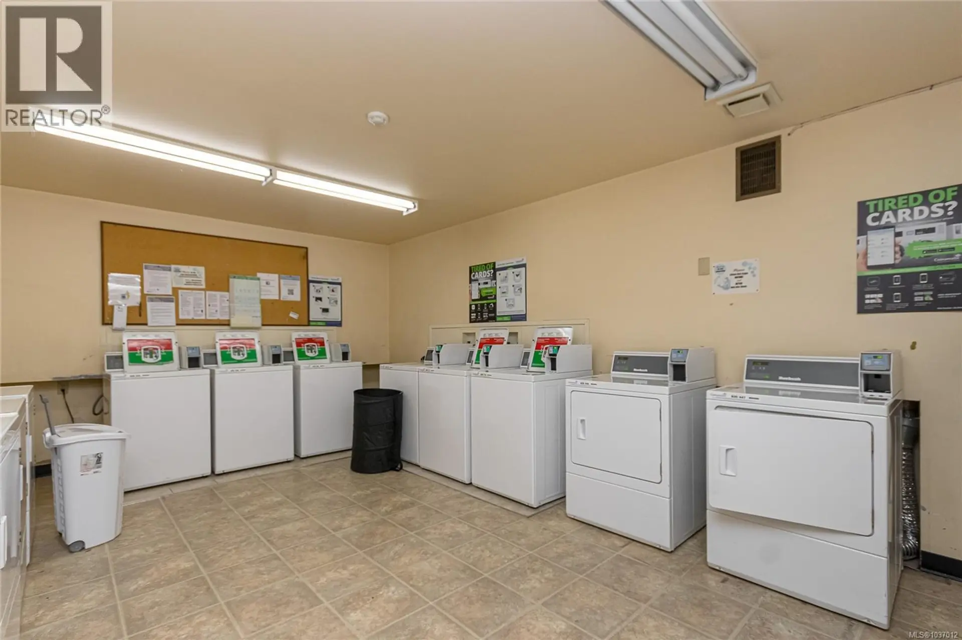 #409 3255 Glasgow Ave - Image 17