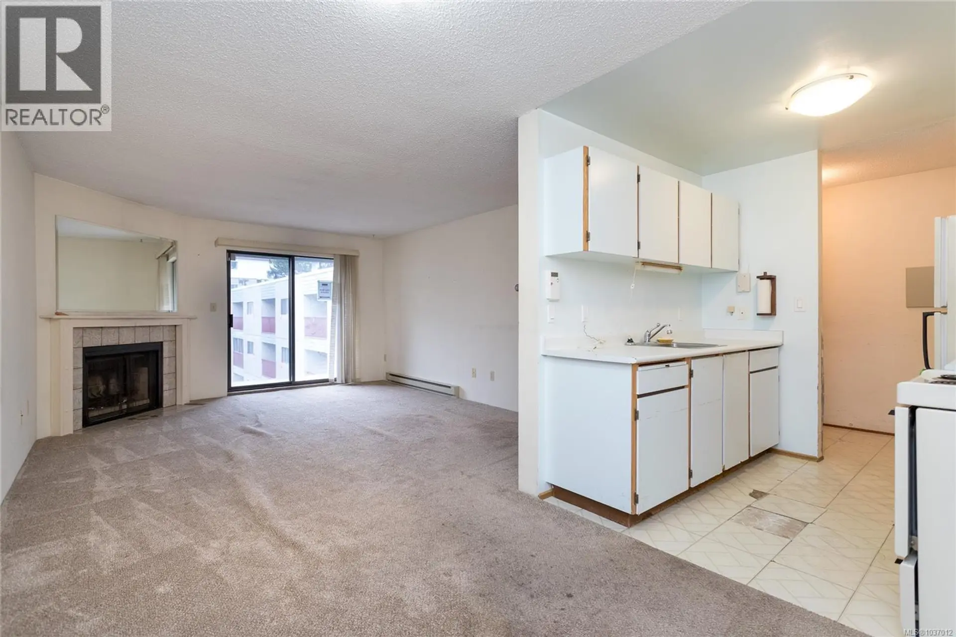 #409 3255 Glasgow Ave - Image 12