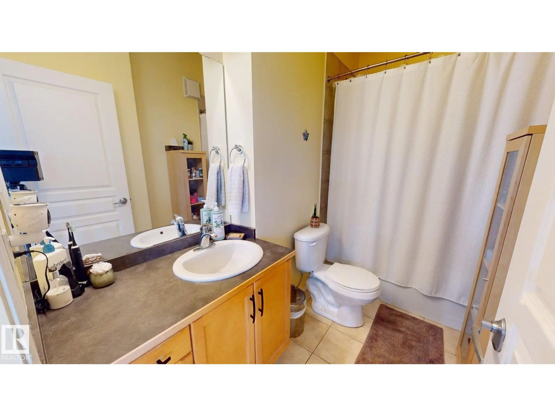 #417 10147 112 ST NW - Image 12