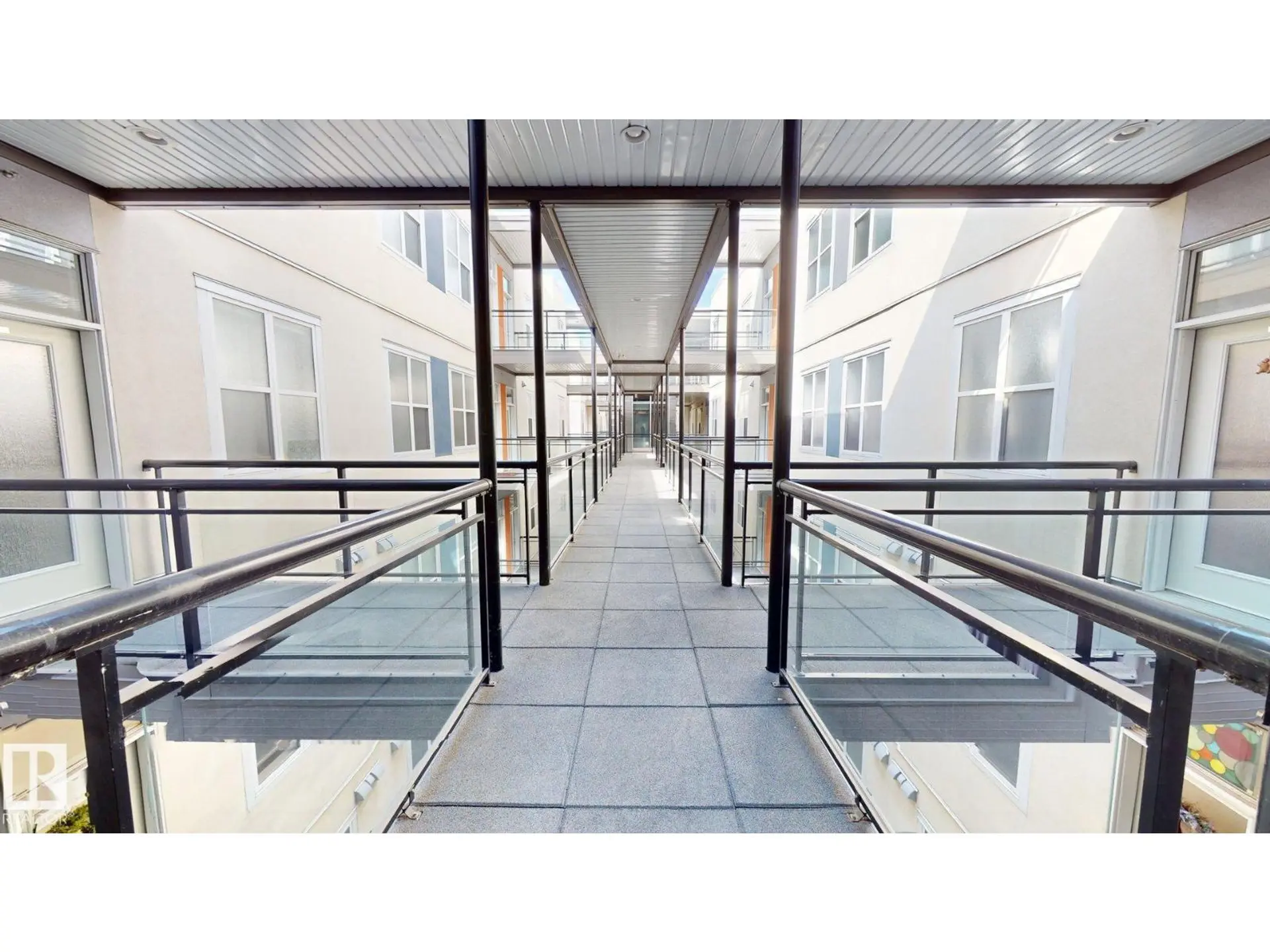 #417 10147 112 ST NW - Image 16