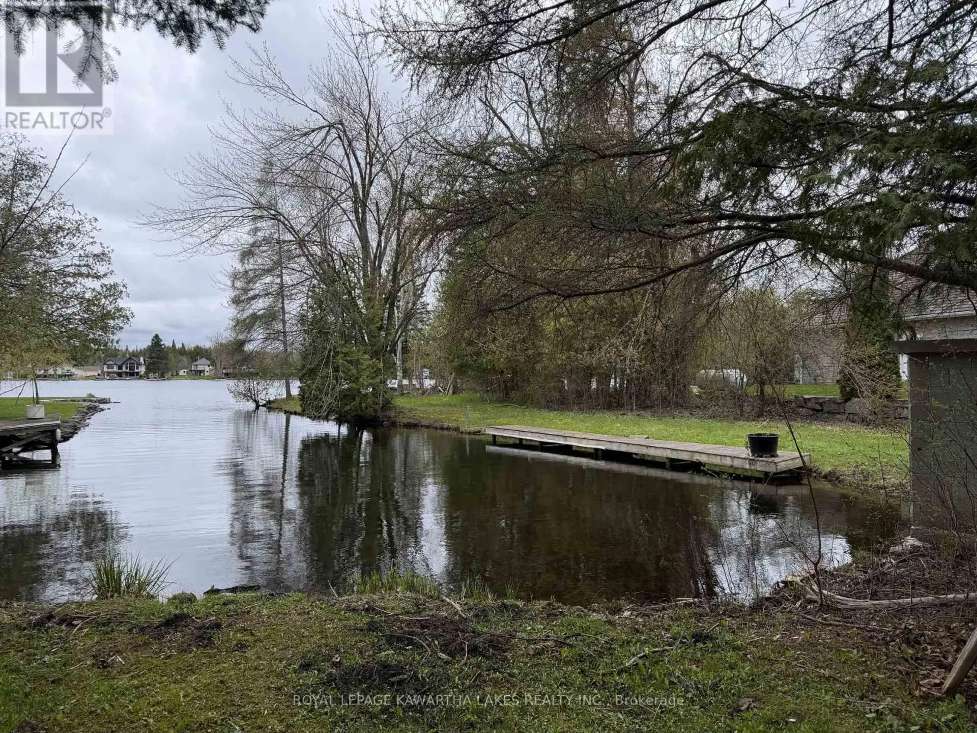 8 STURGEON GLEN ROAD - Image 2