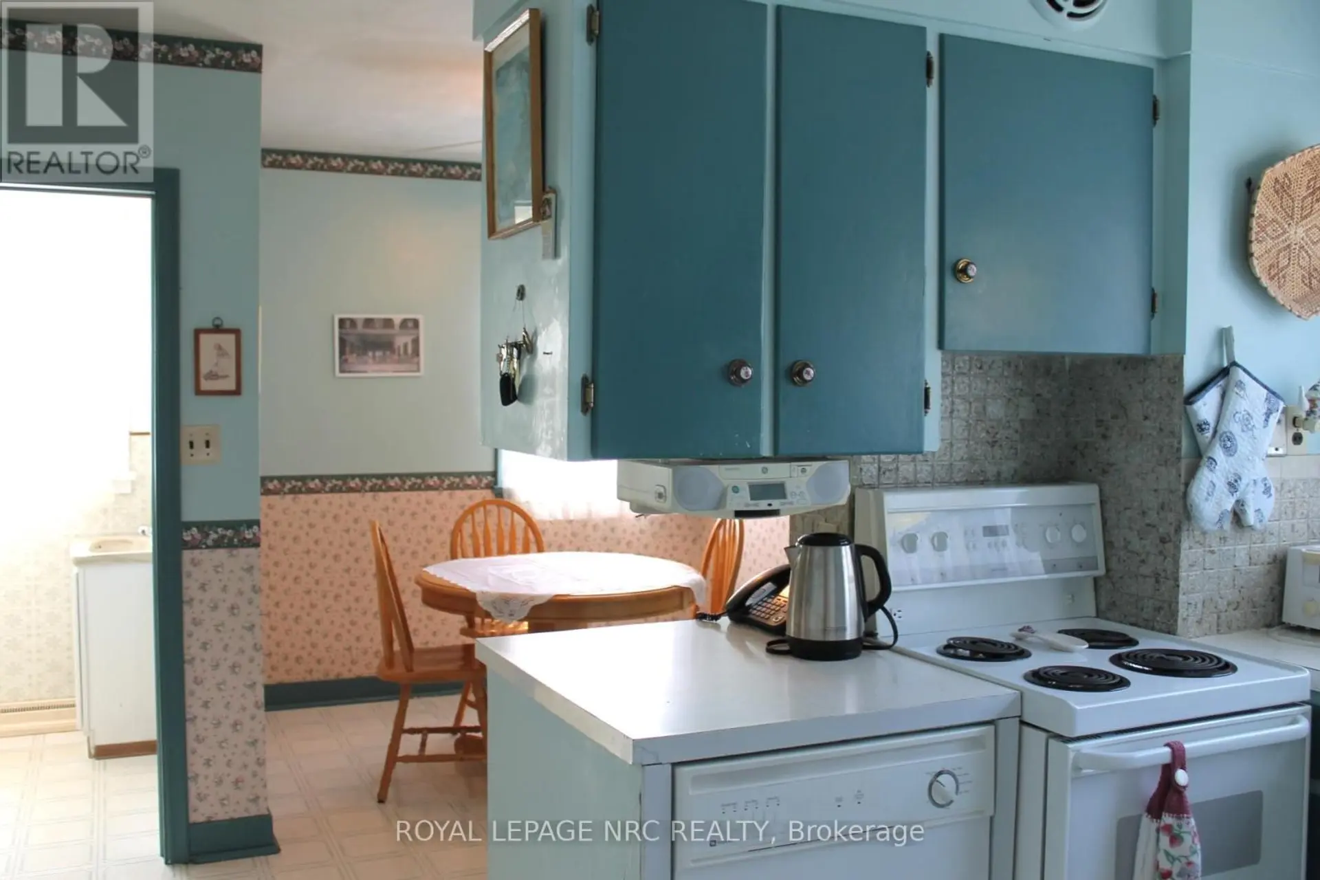6987 DELL AVENUE - Image 8