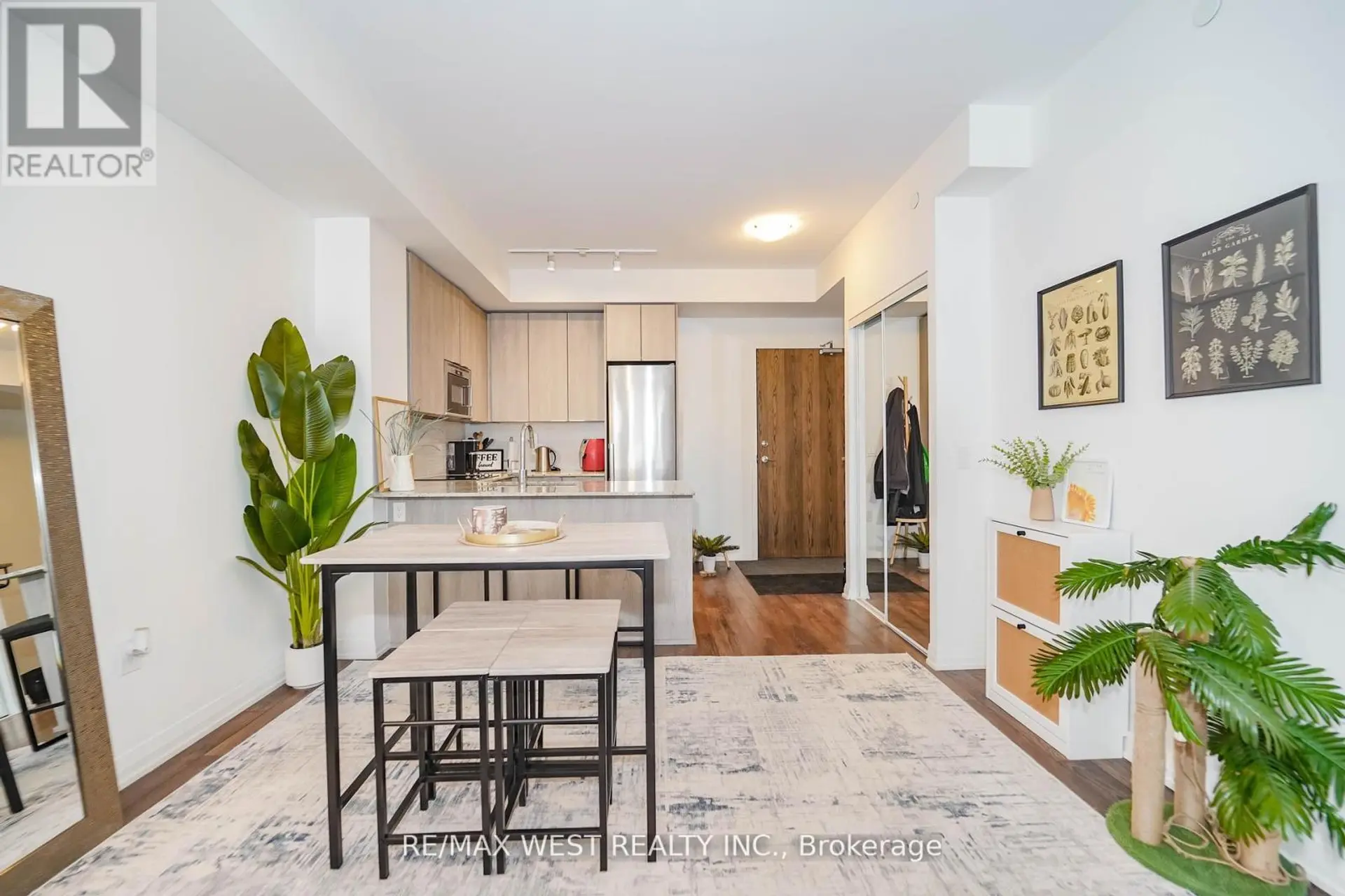 #229 99 EAGLE ROCK WAY - Image 3