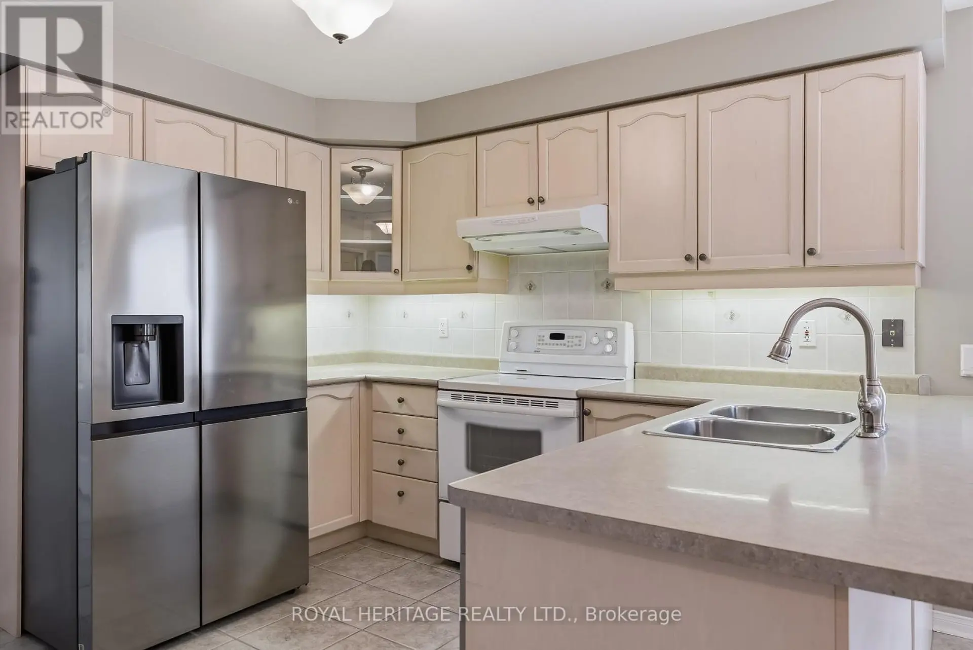19 FITZPATRICK COURT - Image 4