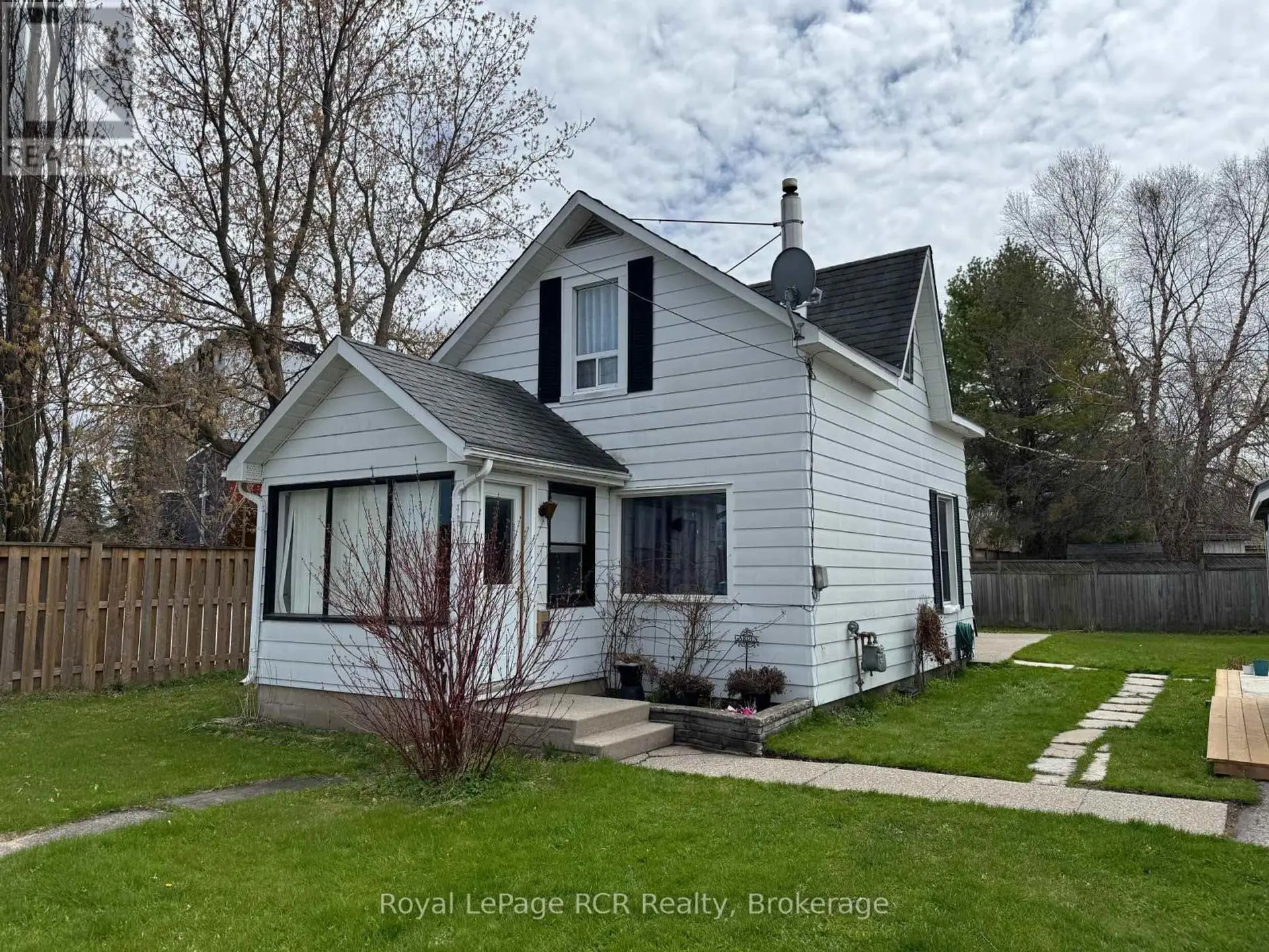 381 14TH STREET W - Image 1