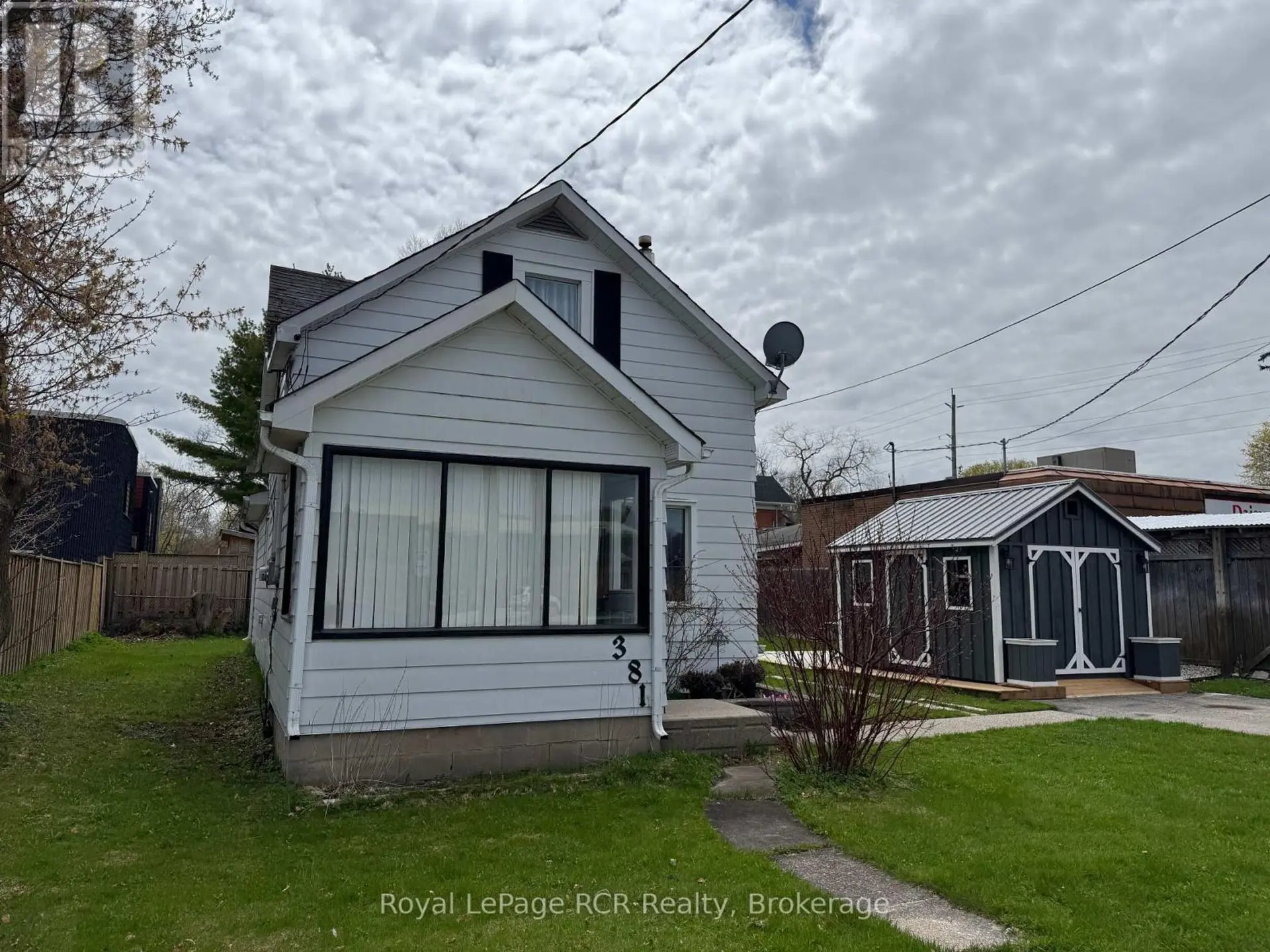 381 14TH STREET W - Image 2