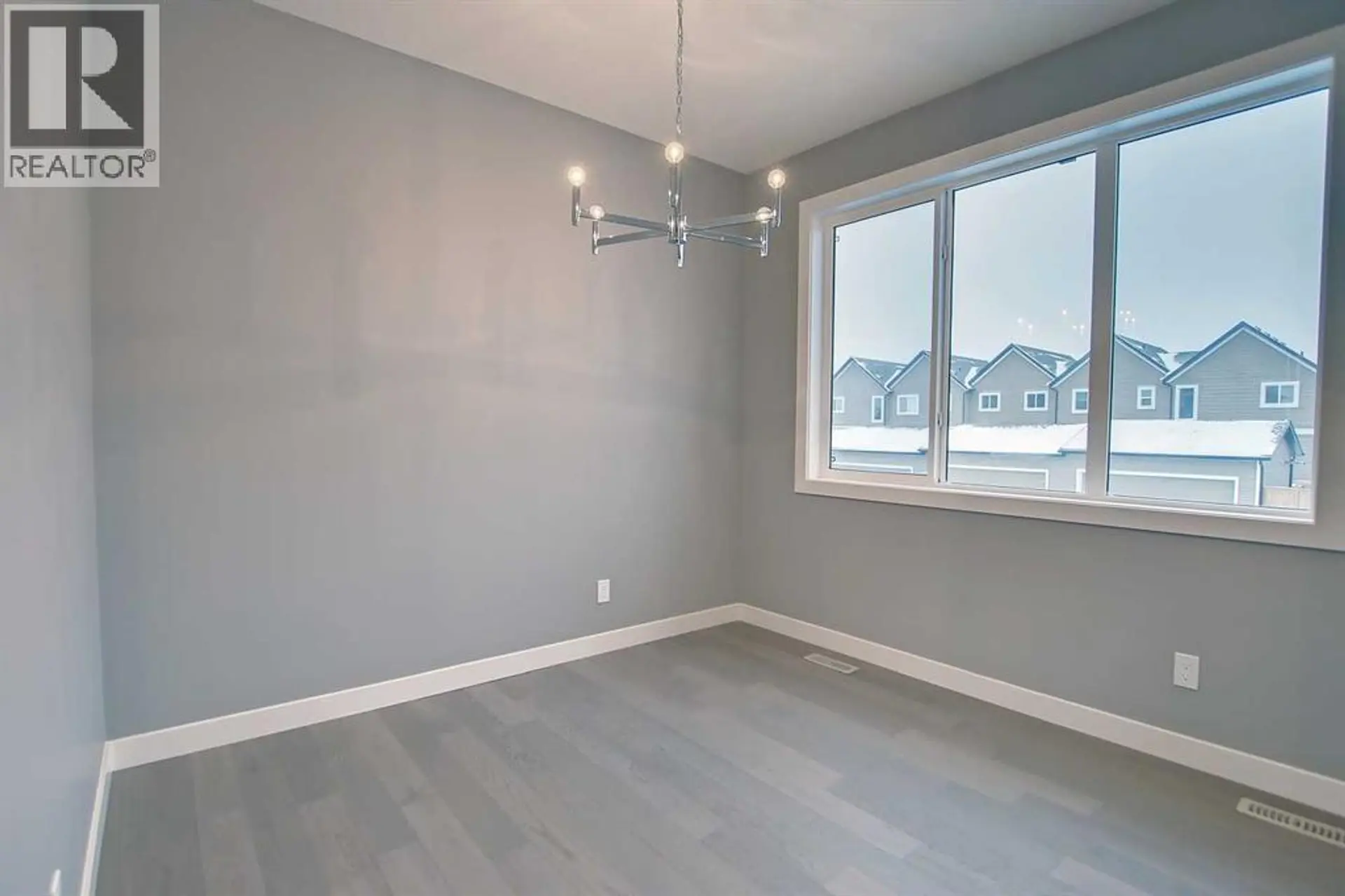 2089 Cobblespring Avenue SW - Image 10