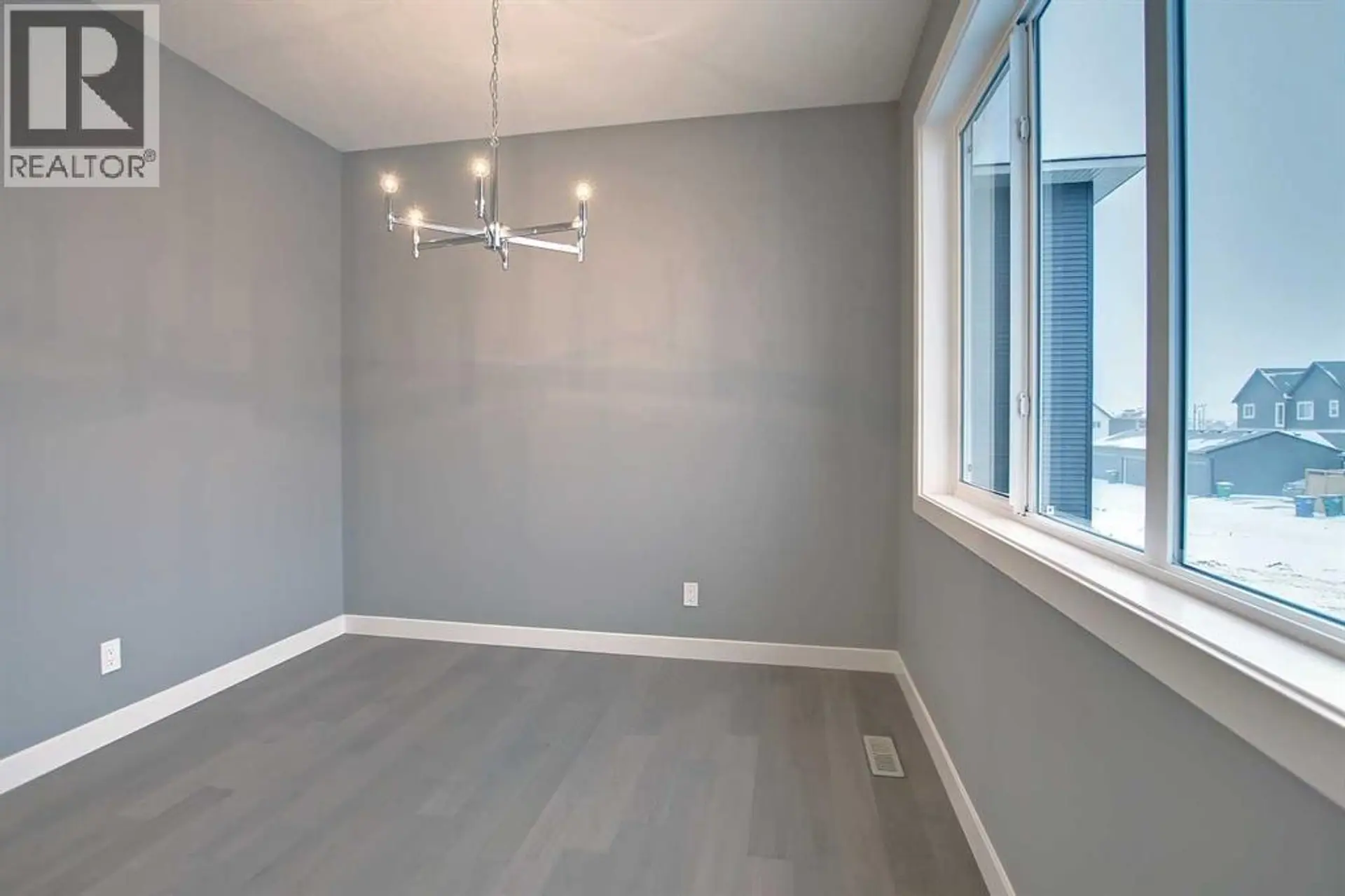 2089 Cobblespring Avenue SW - Image 11