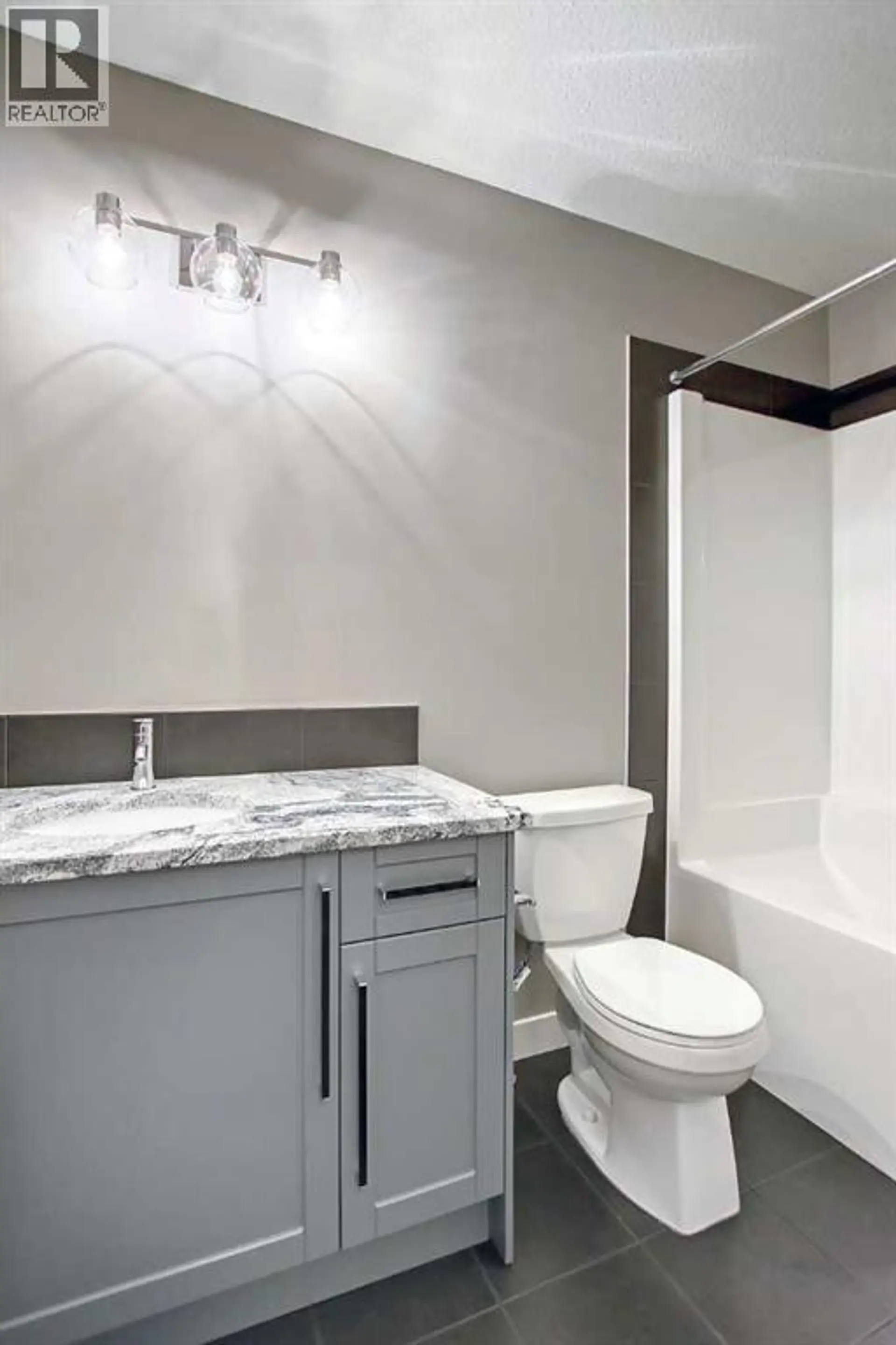 2089 Cobblespring Avenue SW - Image 20