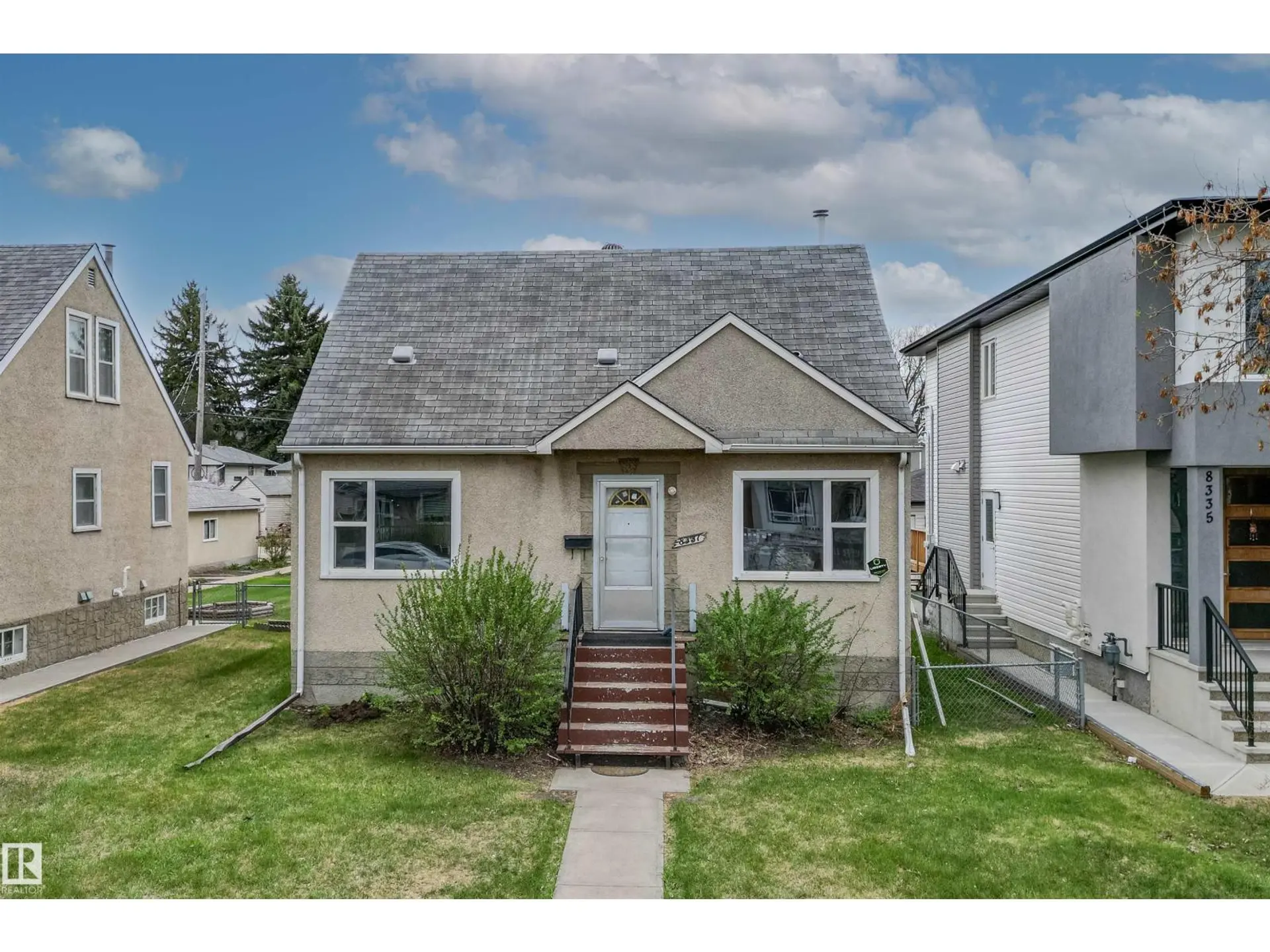 8331 81 AV NW - Image 1