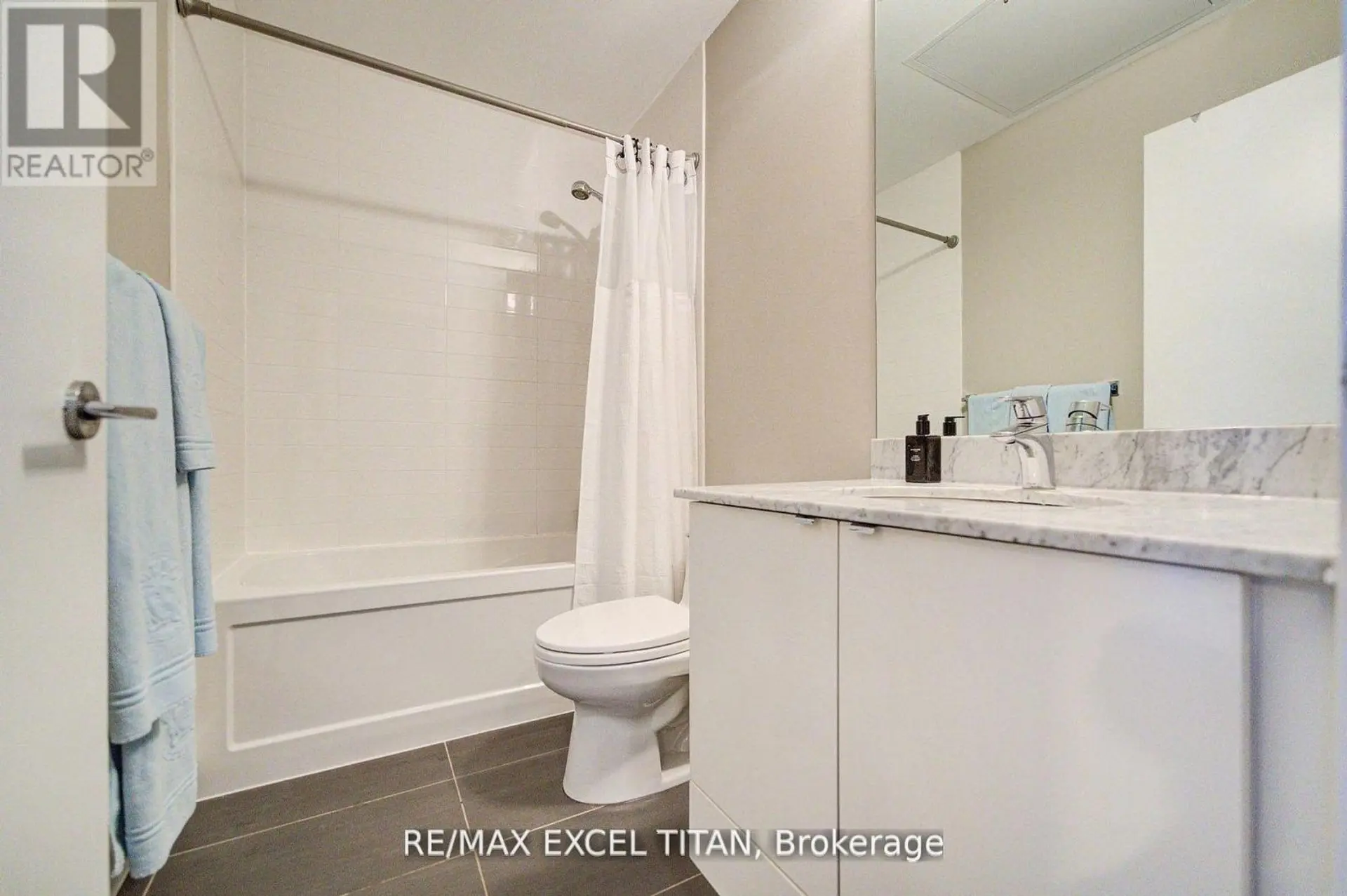 #1202 51 EAST LIBERTY STREET - Image 12