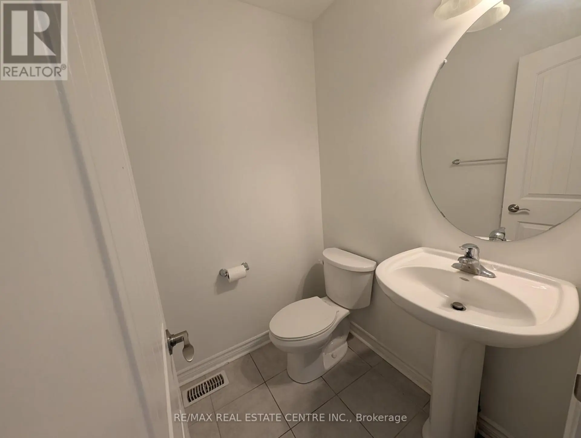 30 OLDFIELD DRIVE - Image 5