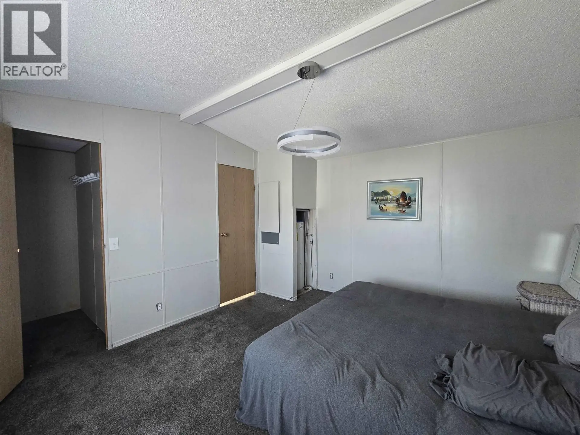 4836 CLARKE AVENUE - Image 6