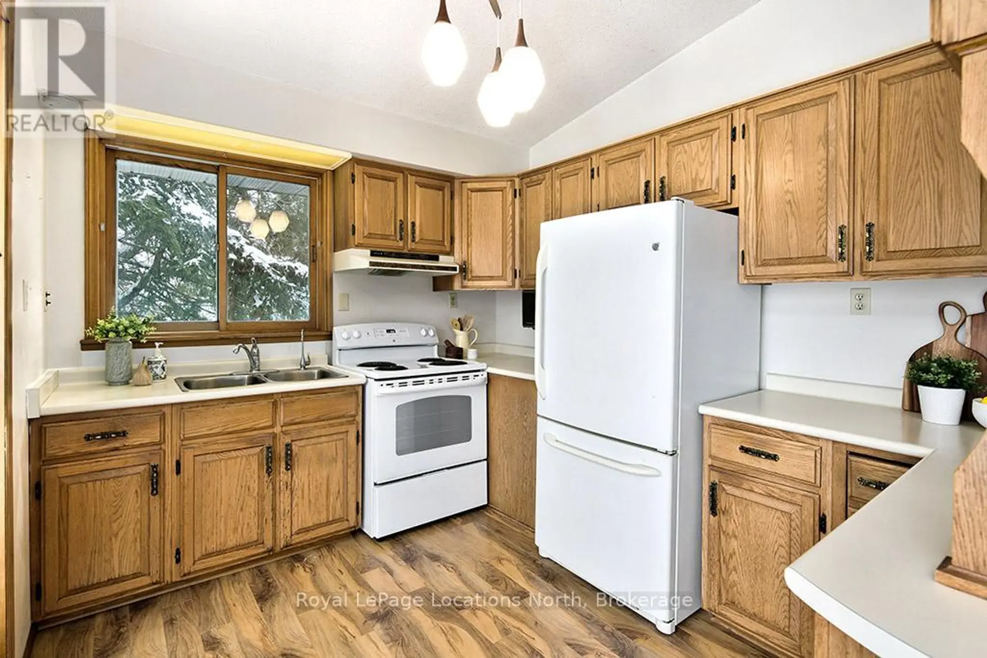 227 SUNSET BOULEVARD - Image 6
