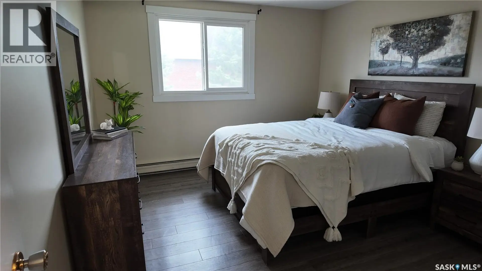 #34 31 Centennial STREET - Image 4