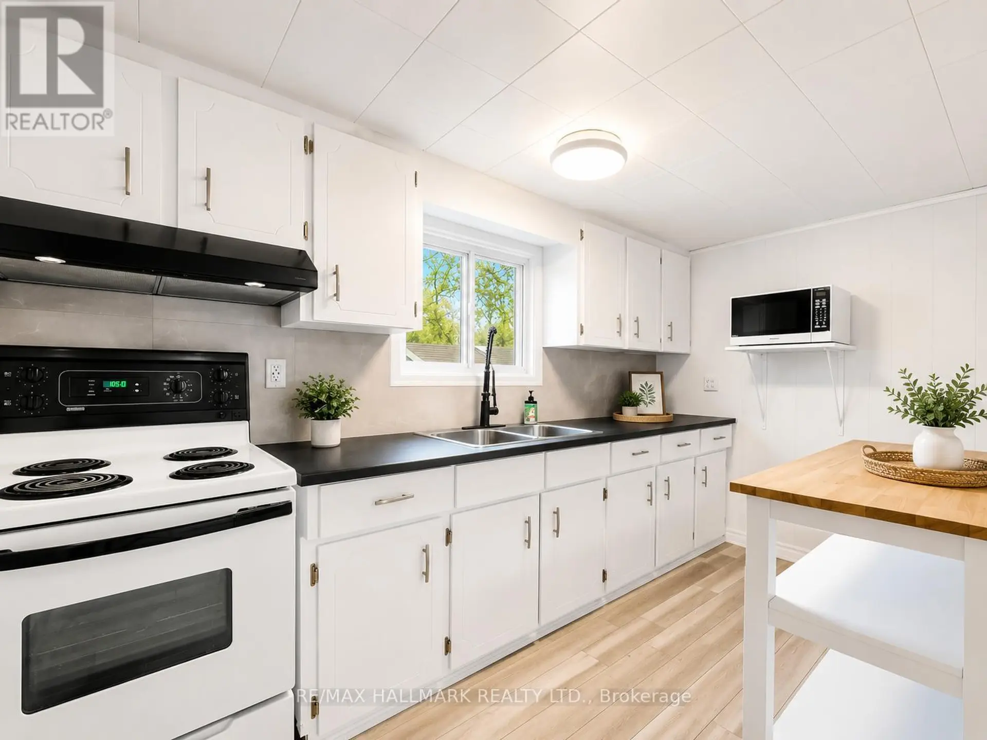 1053 ELM ROAD - Image 6