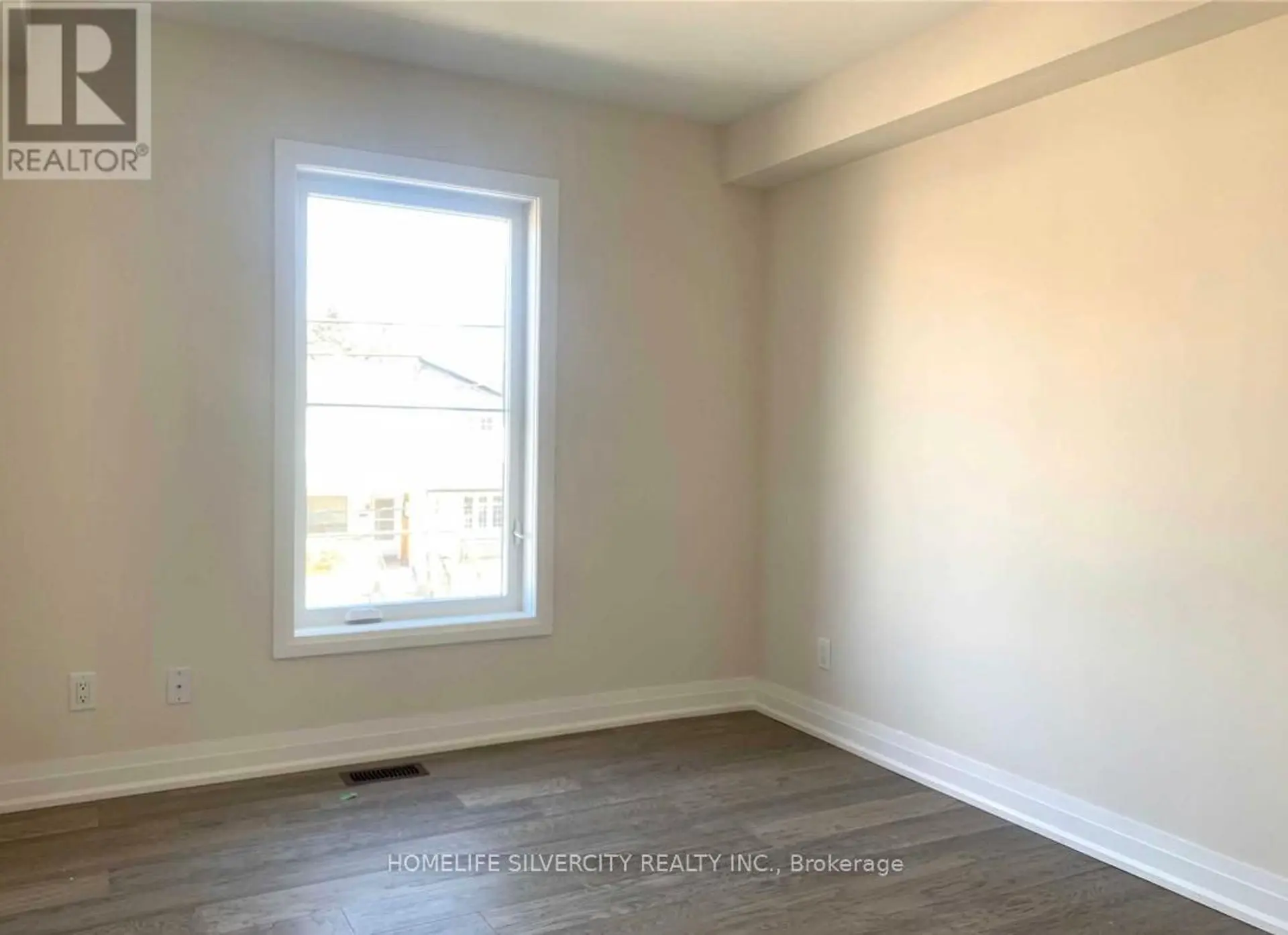 #1 35 SOMERS AVENUE - Image 4